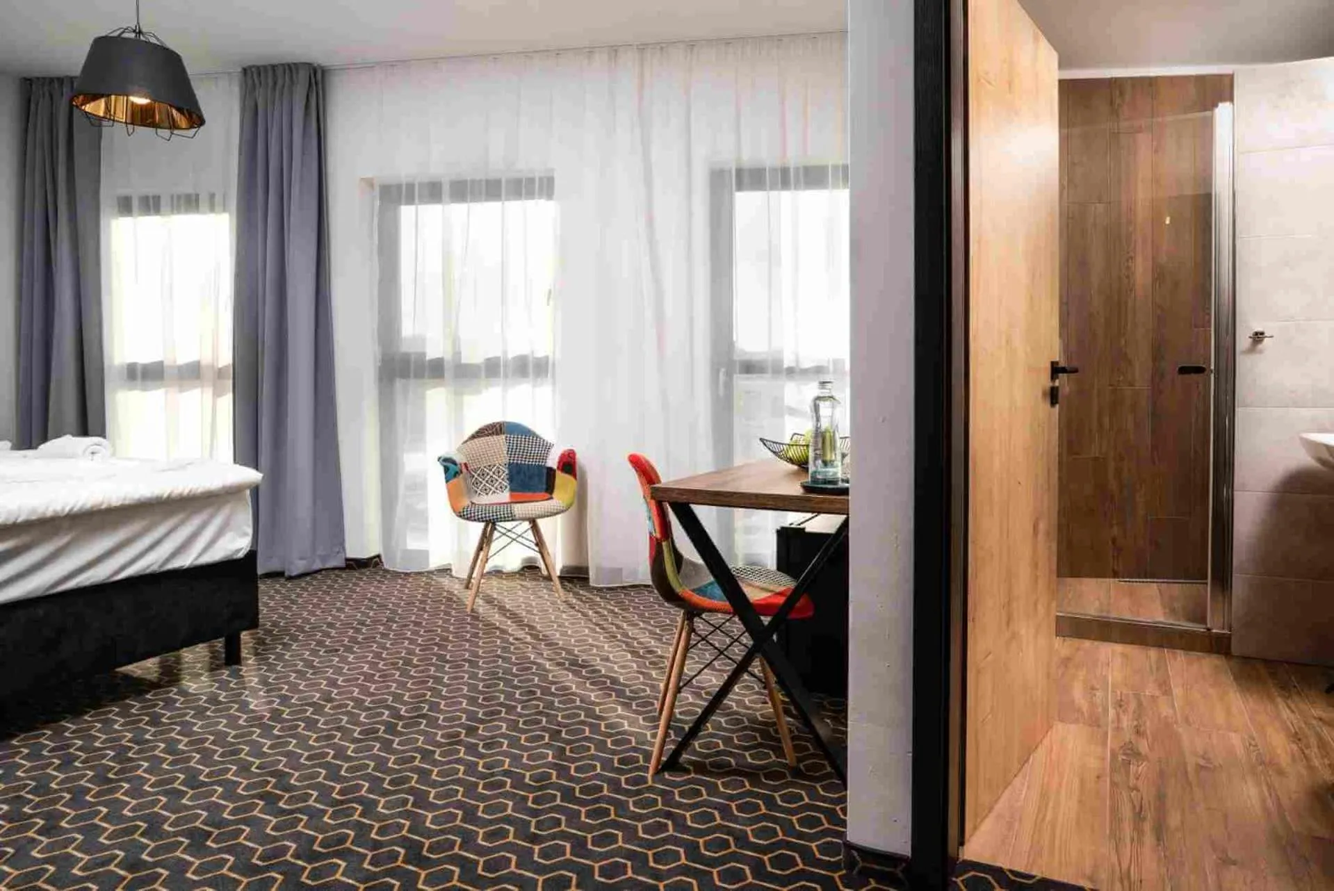 Photo of the whole room, Bed in Hotel Mamut