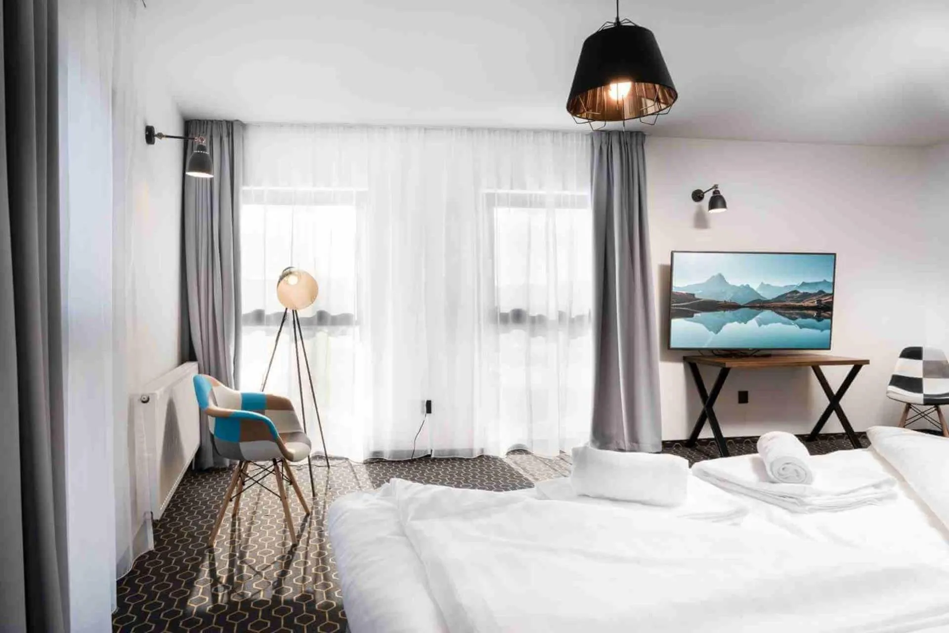 TV and multimedia, Bed in Hotel Mamut