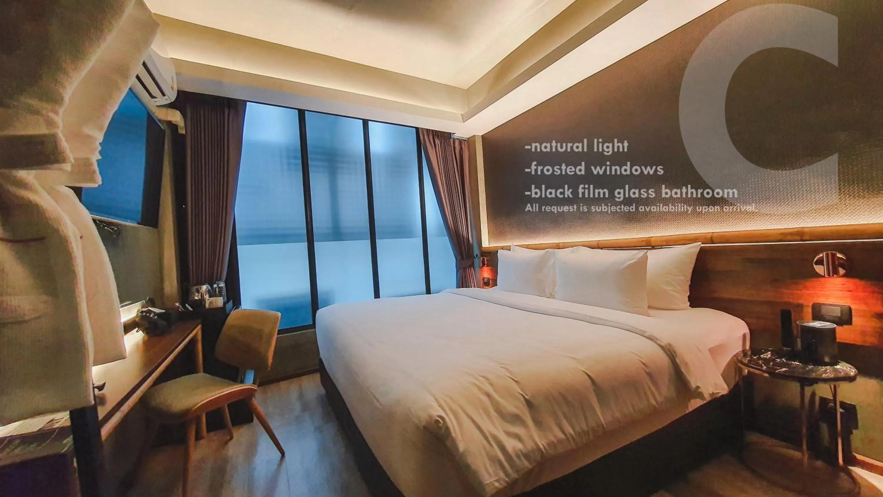 Bed in Hotel Ordinary Bangkok