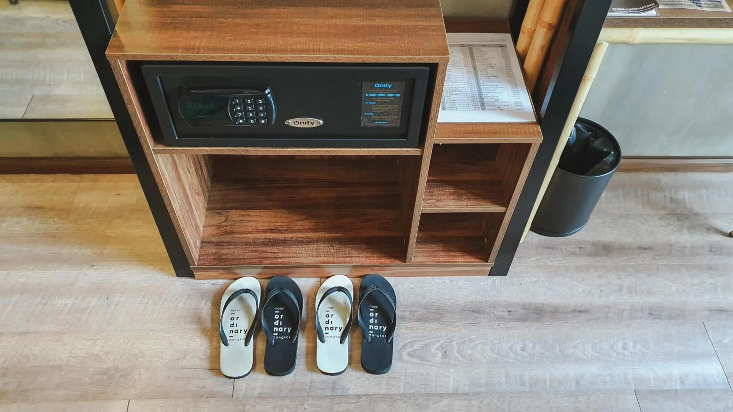 Area and facilities in Hotel Ordinary Bangkok