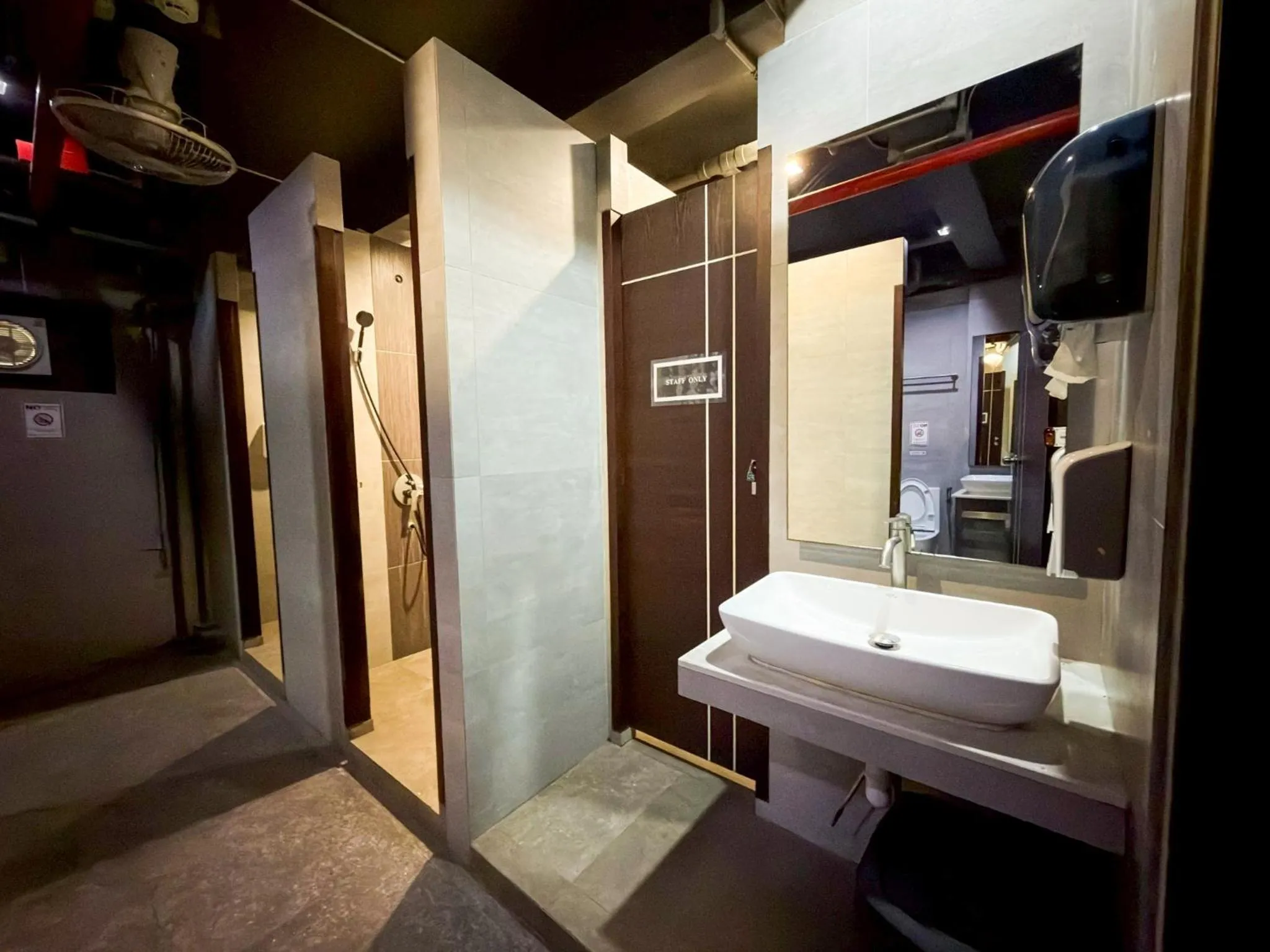 Bathroom in Hotel Ordinary Bangkok