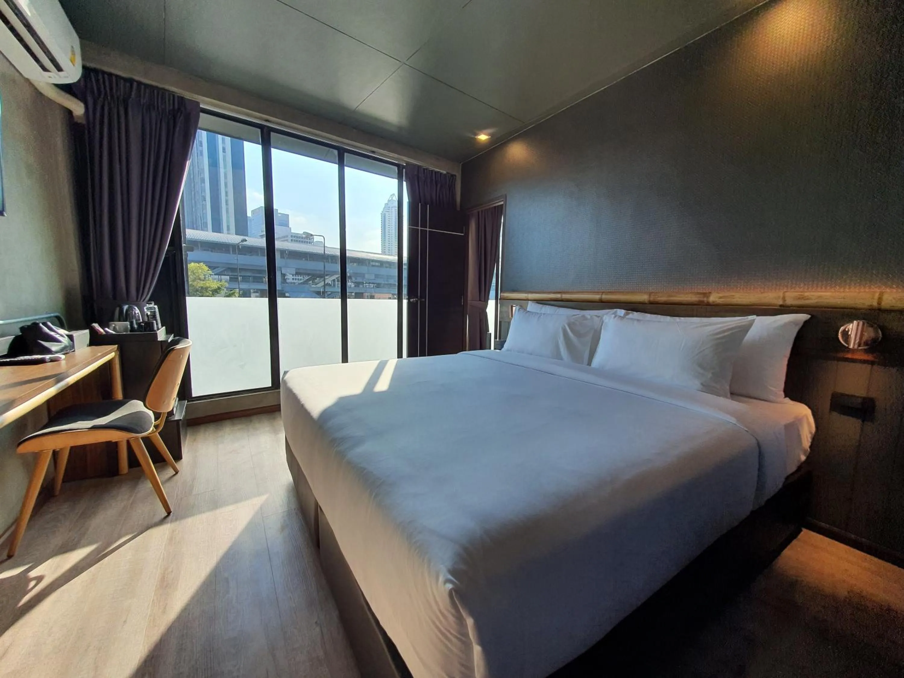 Bed in Hotel Ordinary Bangkok