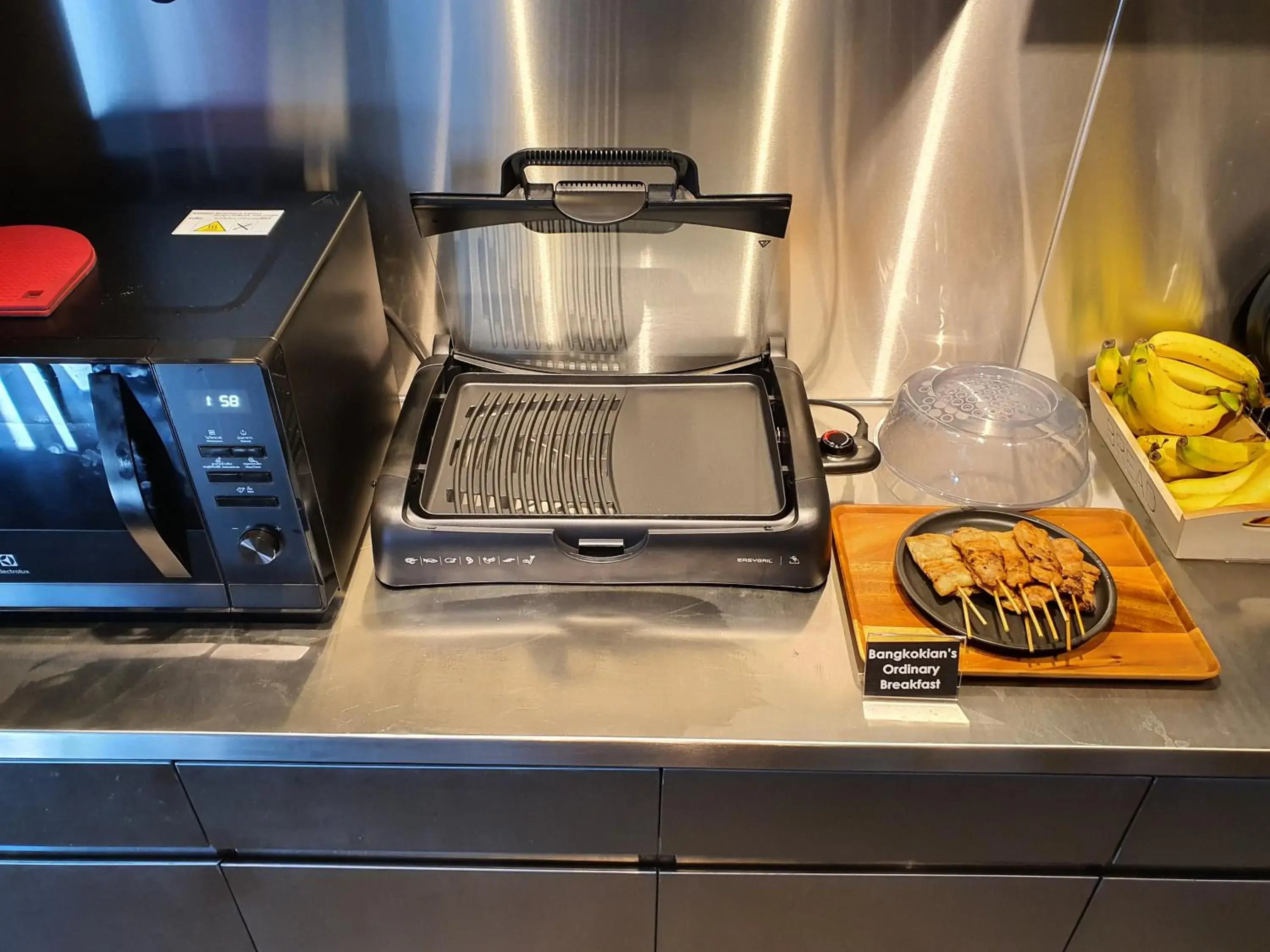 Restaurant/places to eat in Hotel Ordinary Bangkok Restaurant/places to eat in Hotel Ordinary Bangkok