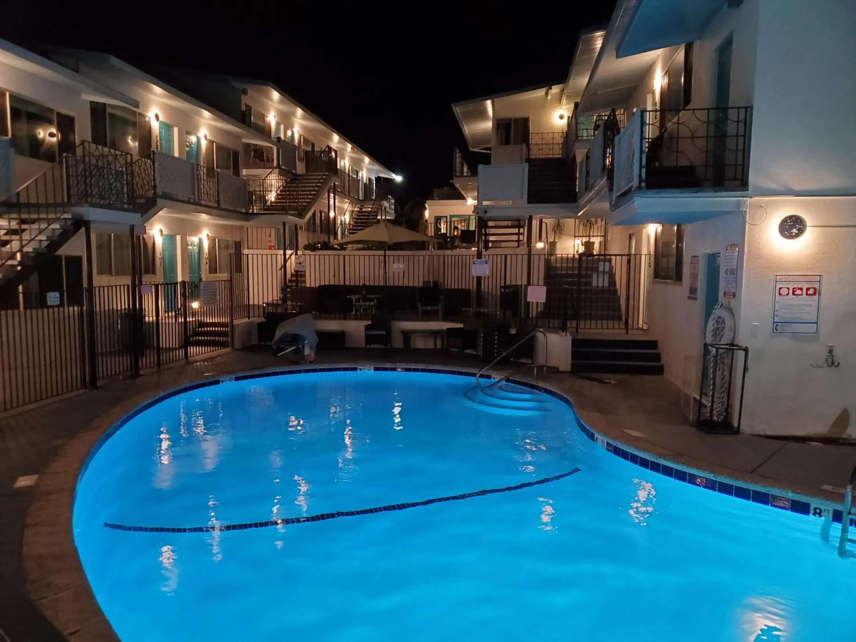 Inn at East Beach Inn at East Beach