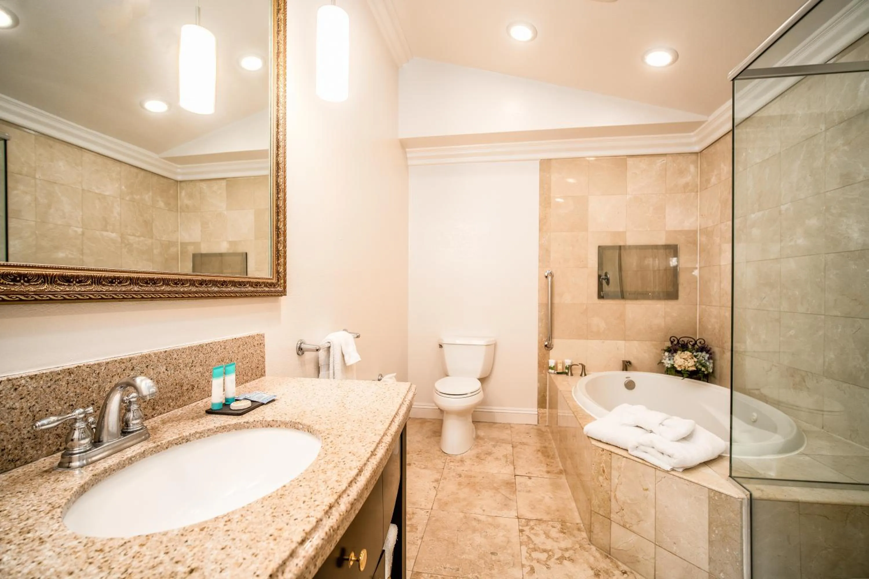 Shower in Kronborg Inn