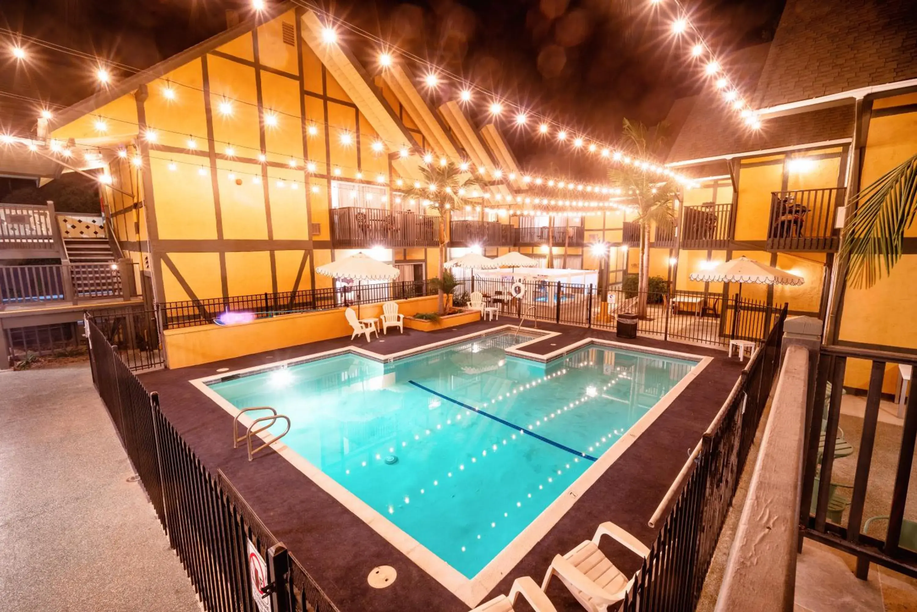 Swimming pool in Kronborg Inn Swimming pool in Kronborg Inn