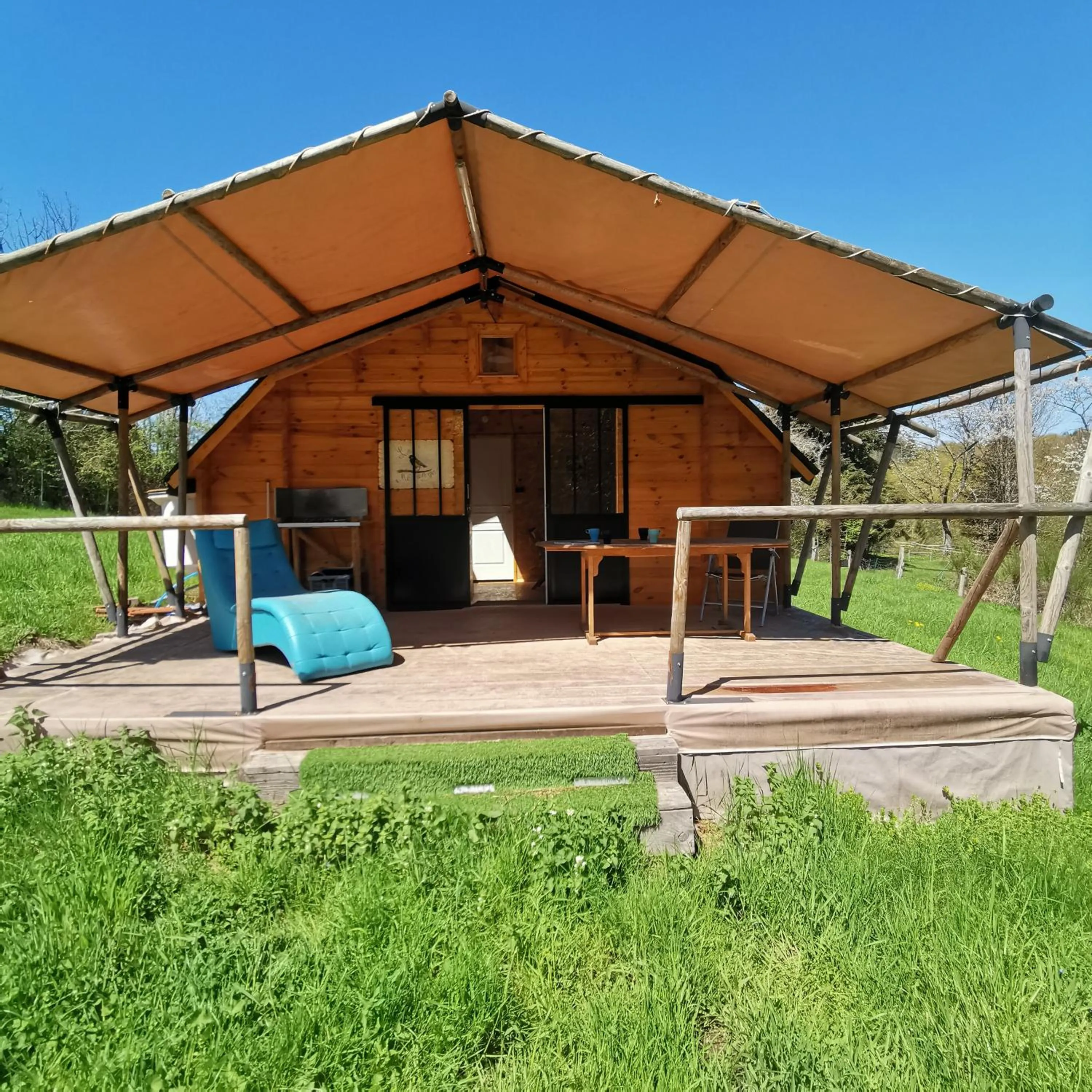 Patio in Auberge du Précontent