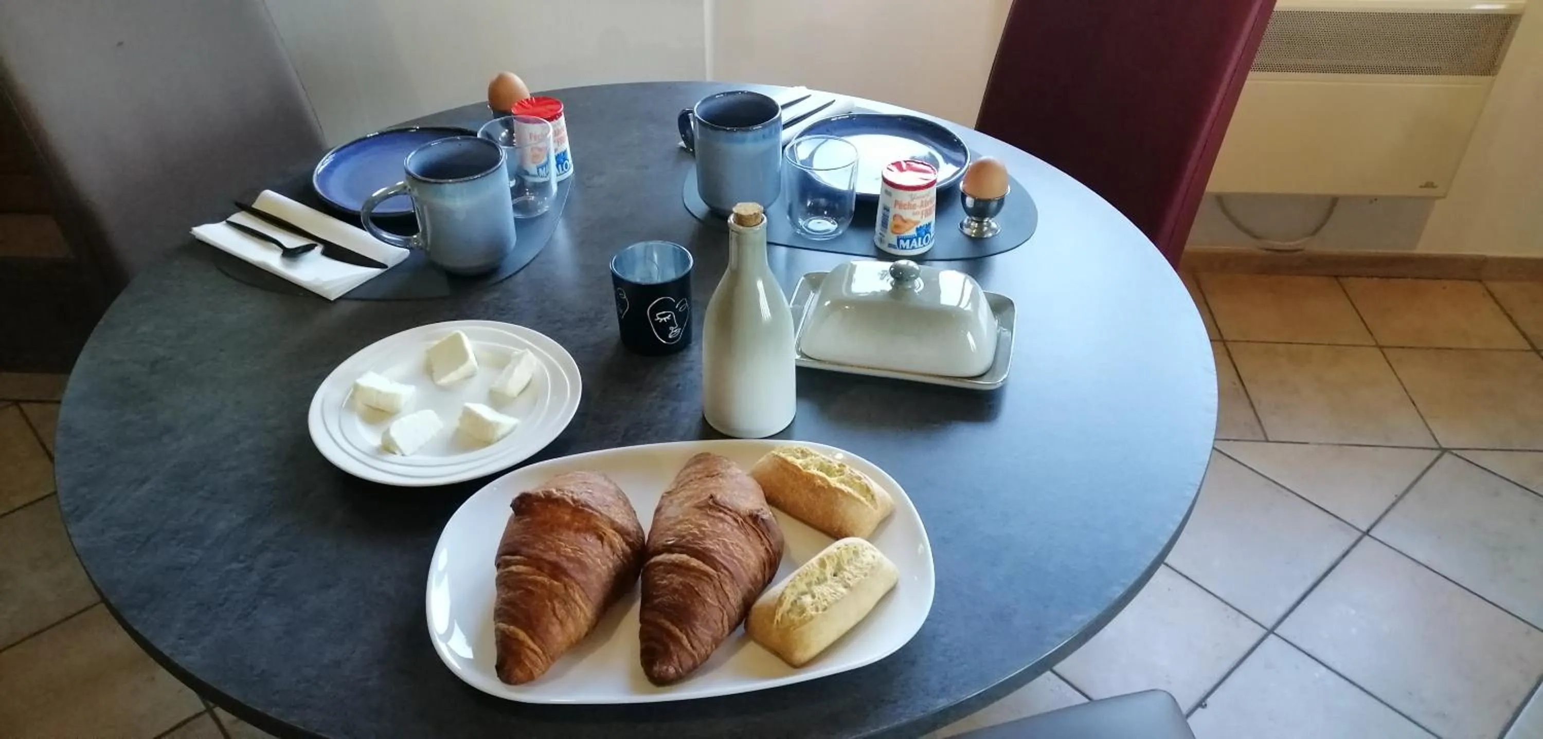 Breakfast in Auberge du Précontent