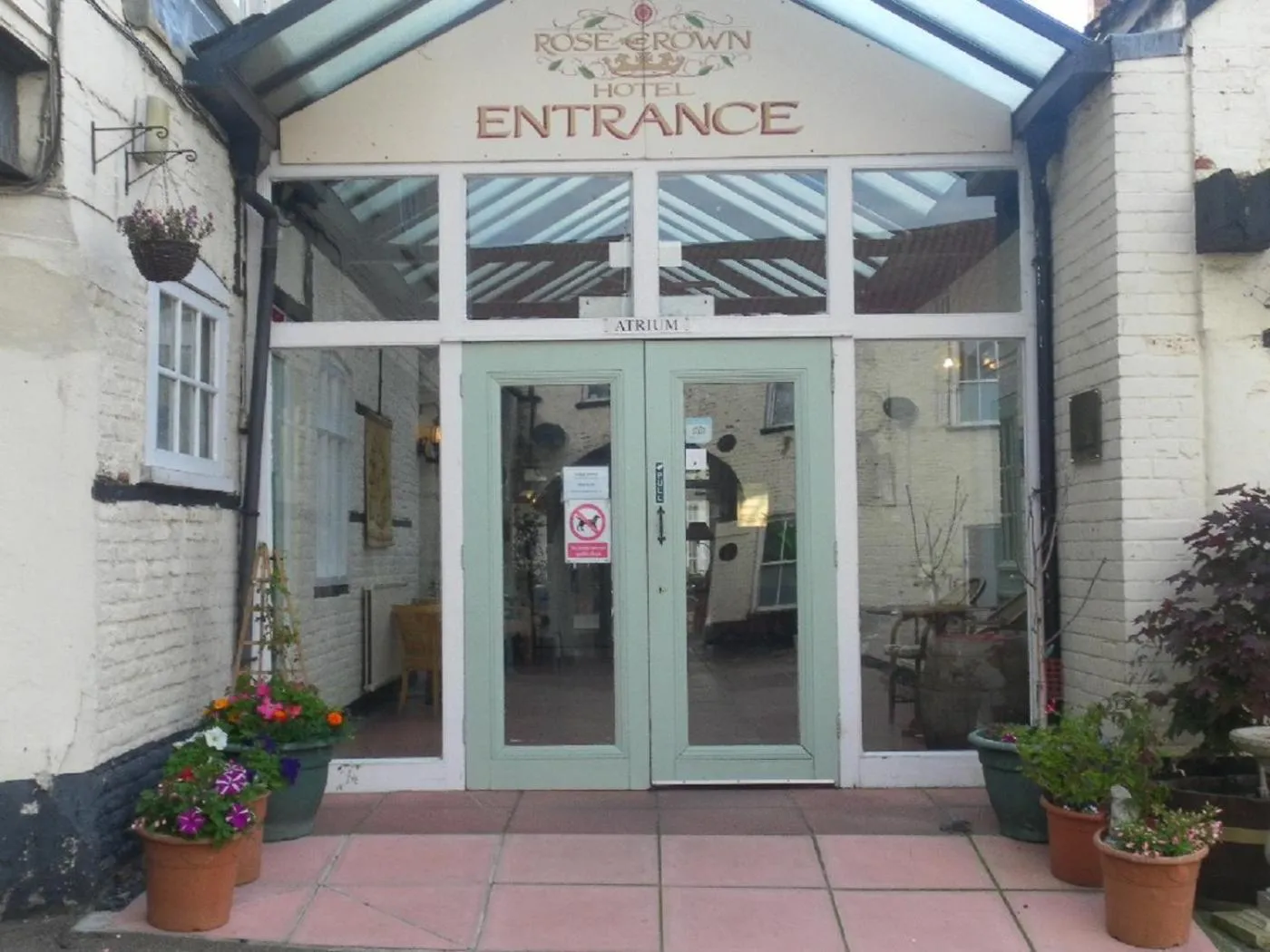 Property building in The Rose And Crown Hotel