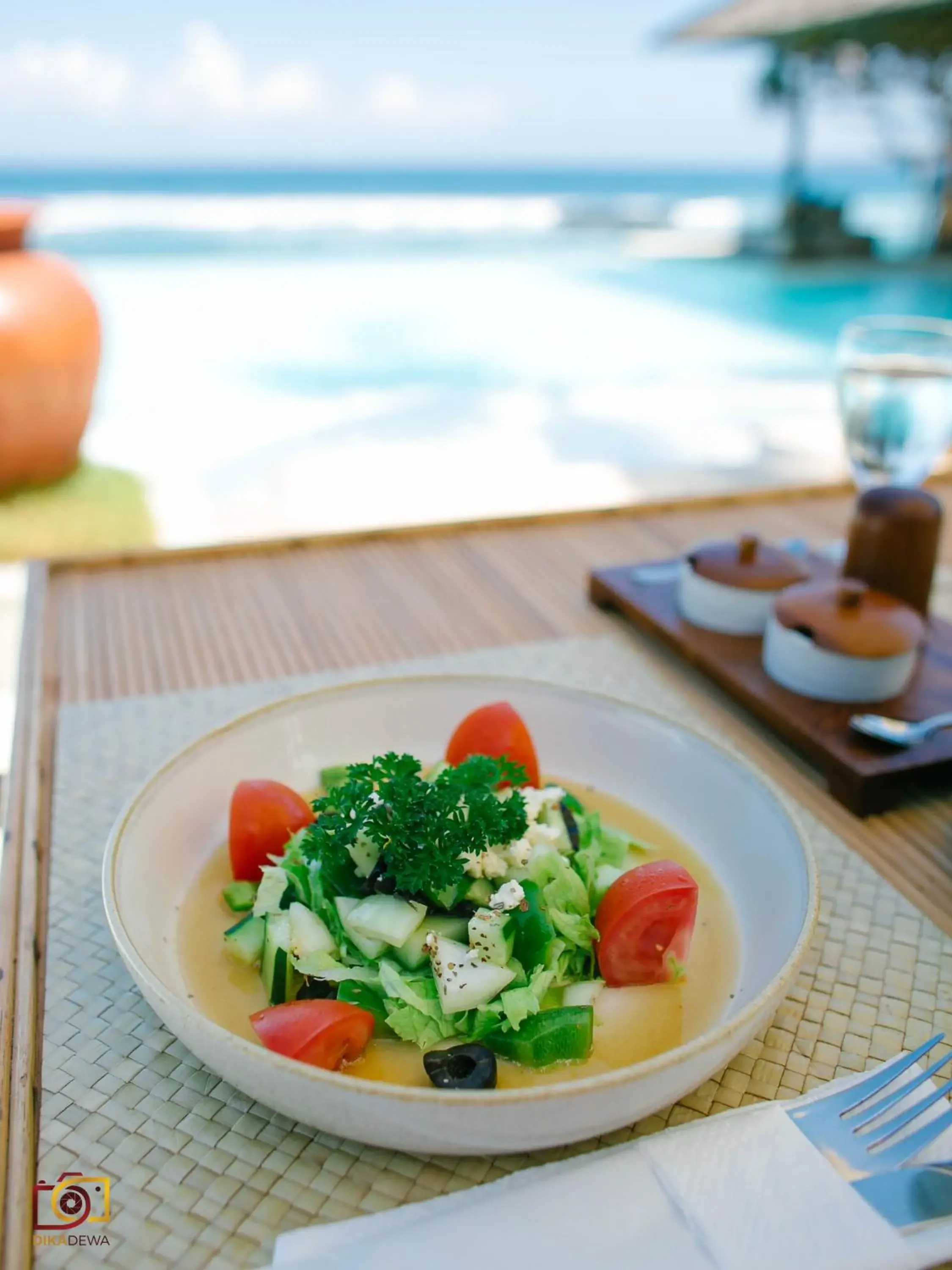 Food and drinks in Lotus Bungalows Food and drinks in Lotus Bungalows