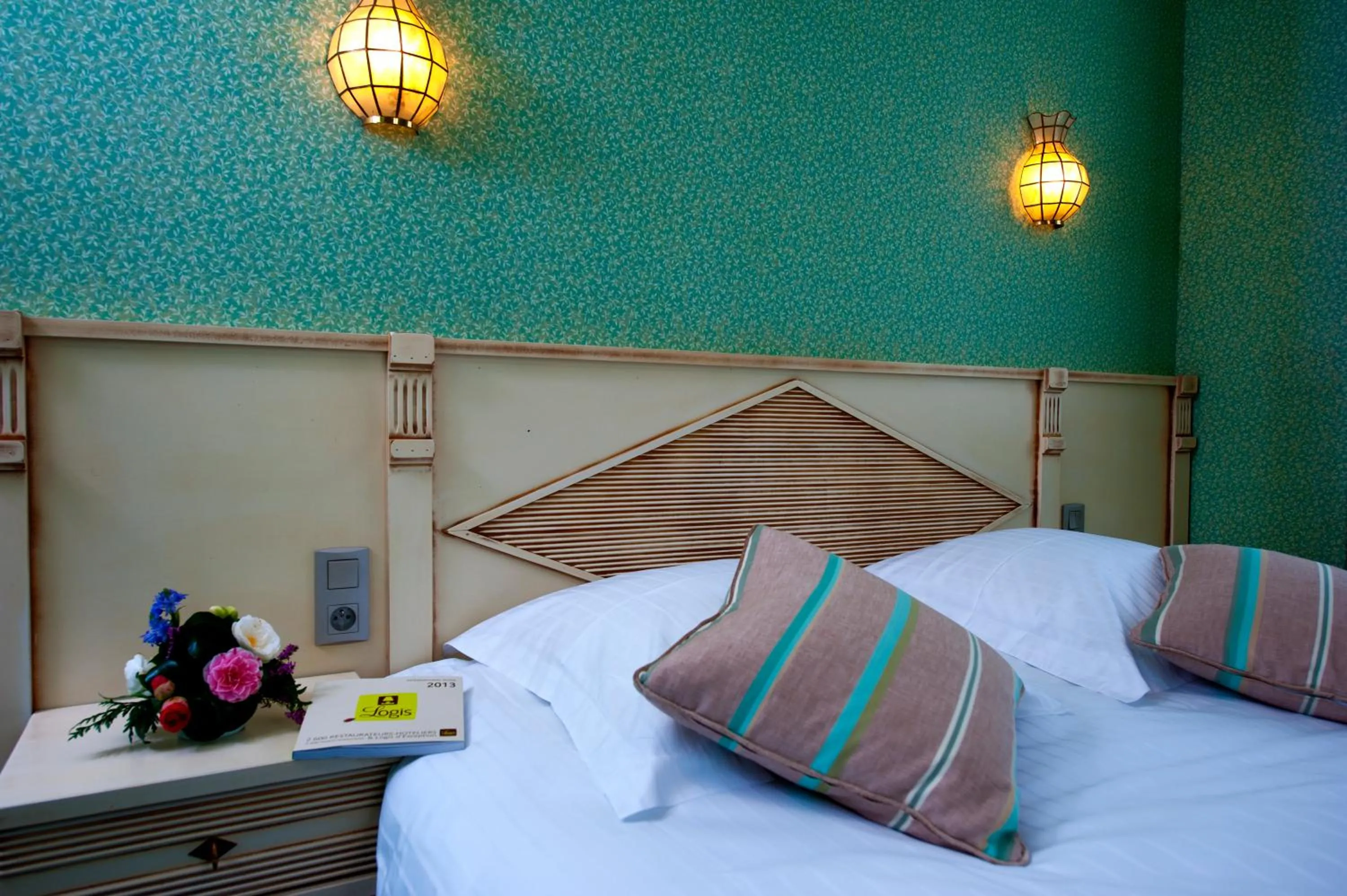 Double Room in Logis Hotel Restaurant Auberge De La Sélune