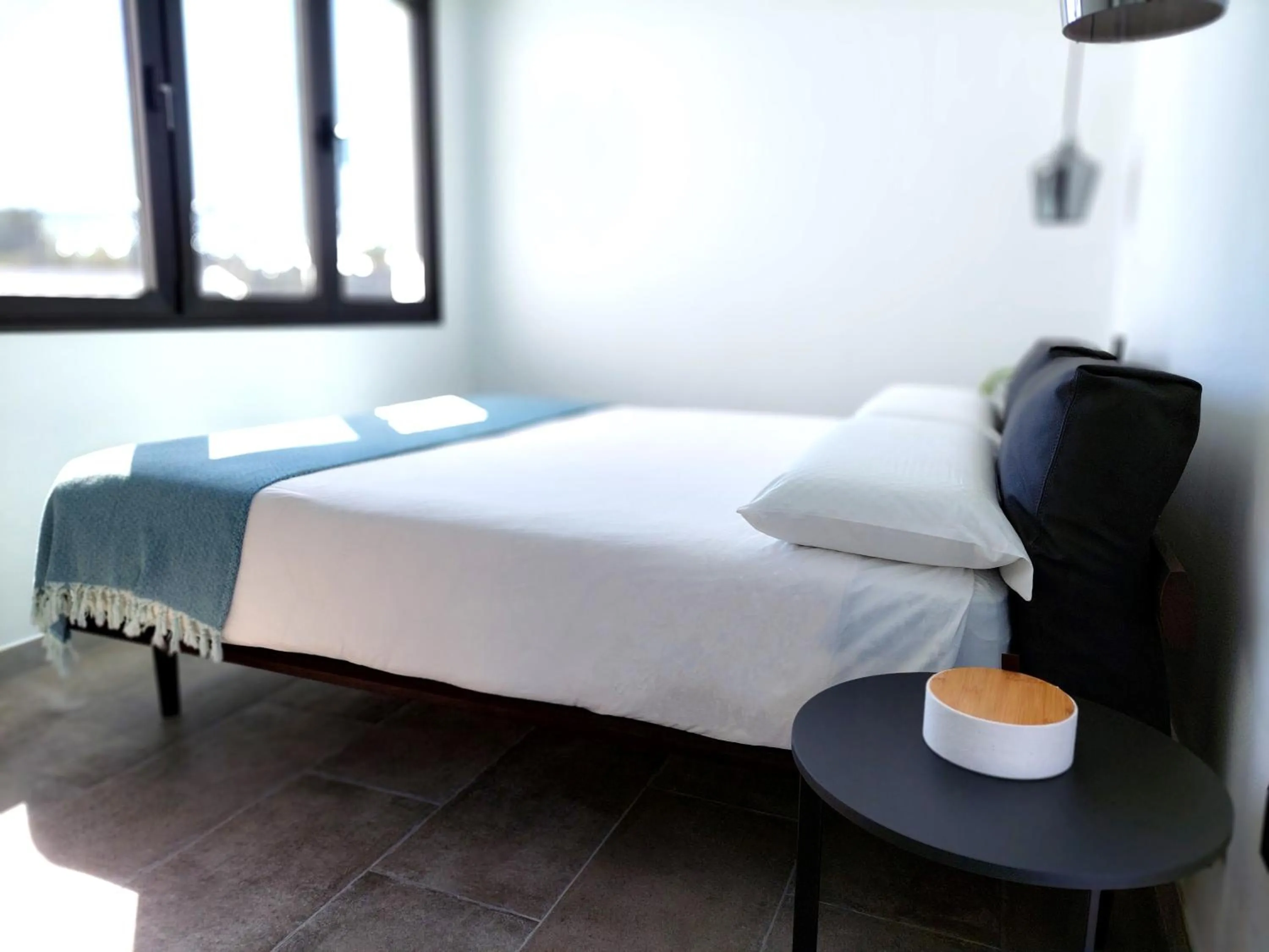 Bed in Mana EcoRetreat