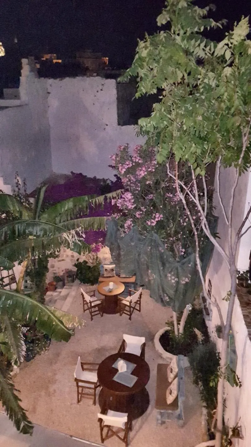 Garden in Medieval Inn