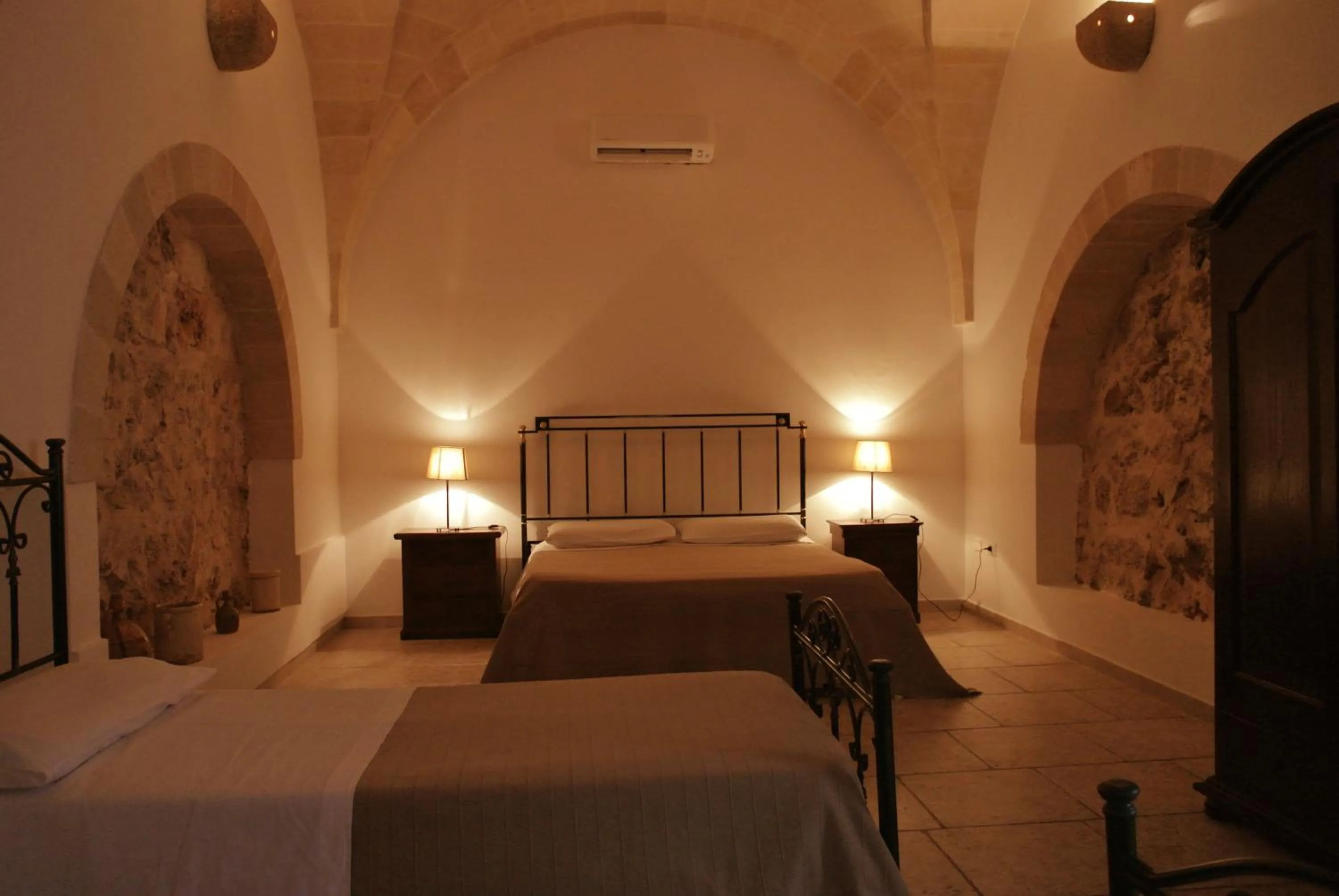 Photo of the whole room, Bed in Masseria Nuova
