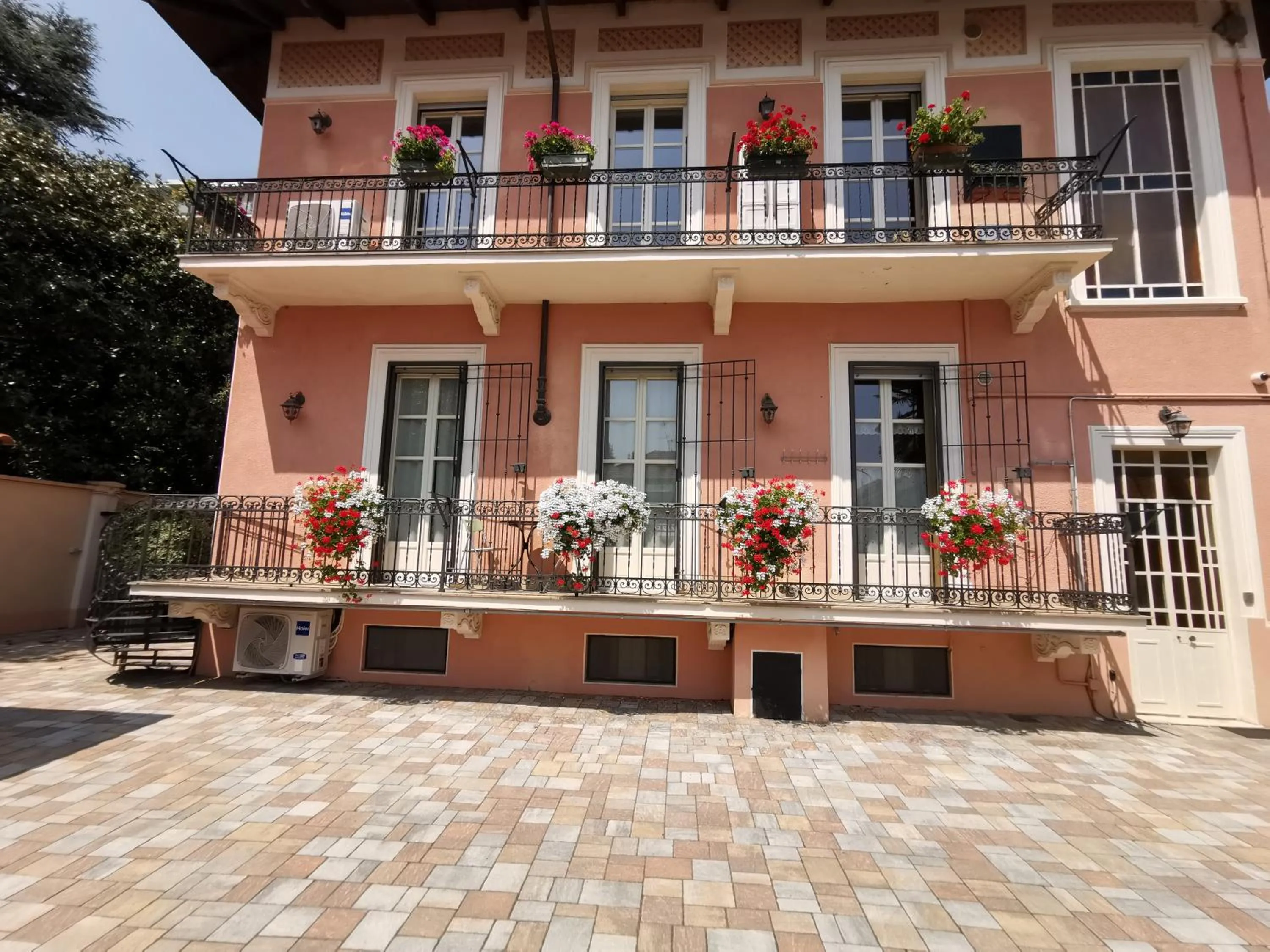 Property building in B&B Ad Quintum Torino