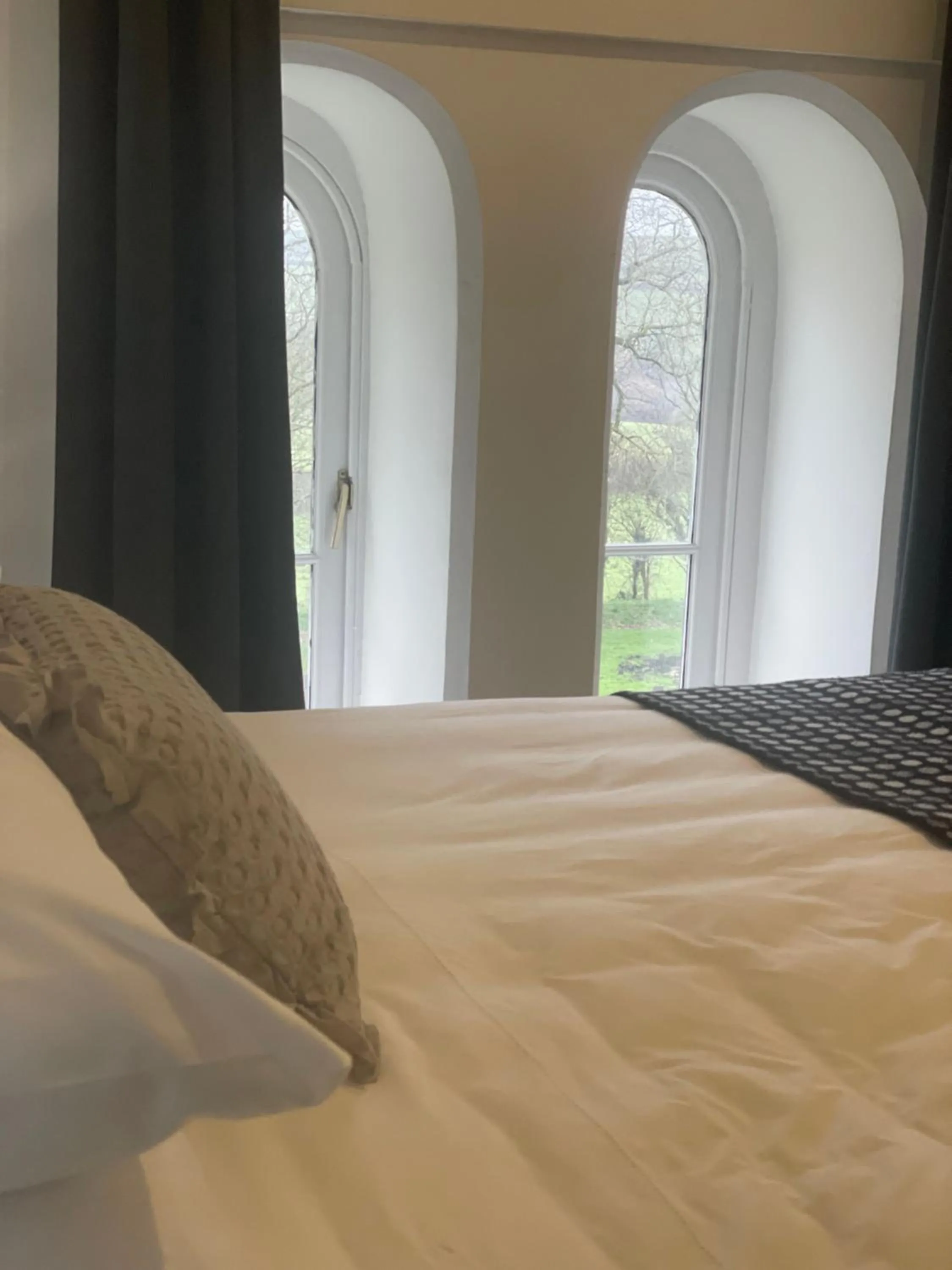 Bed in Caemorgan Mansion