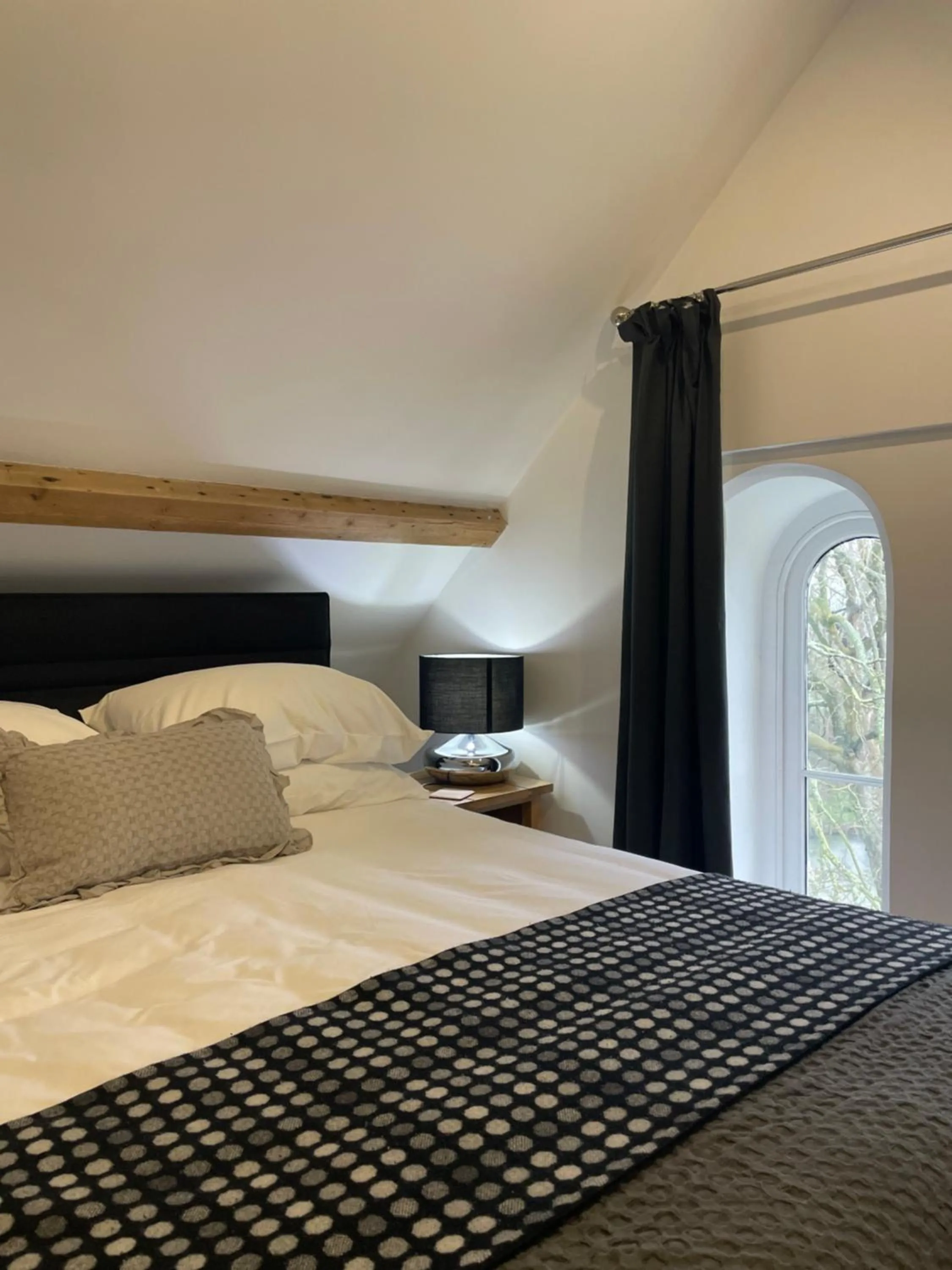 Bed in Caemorgan Mansion