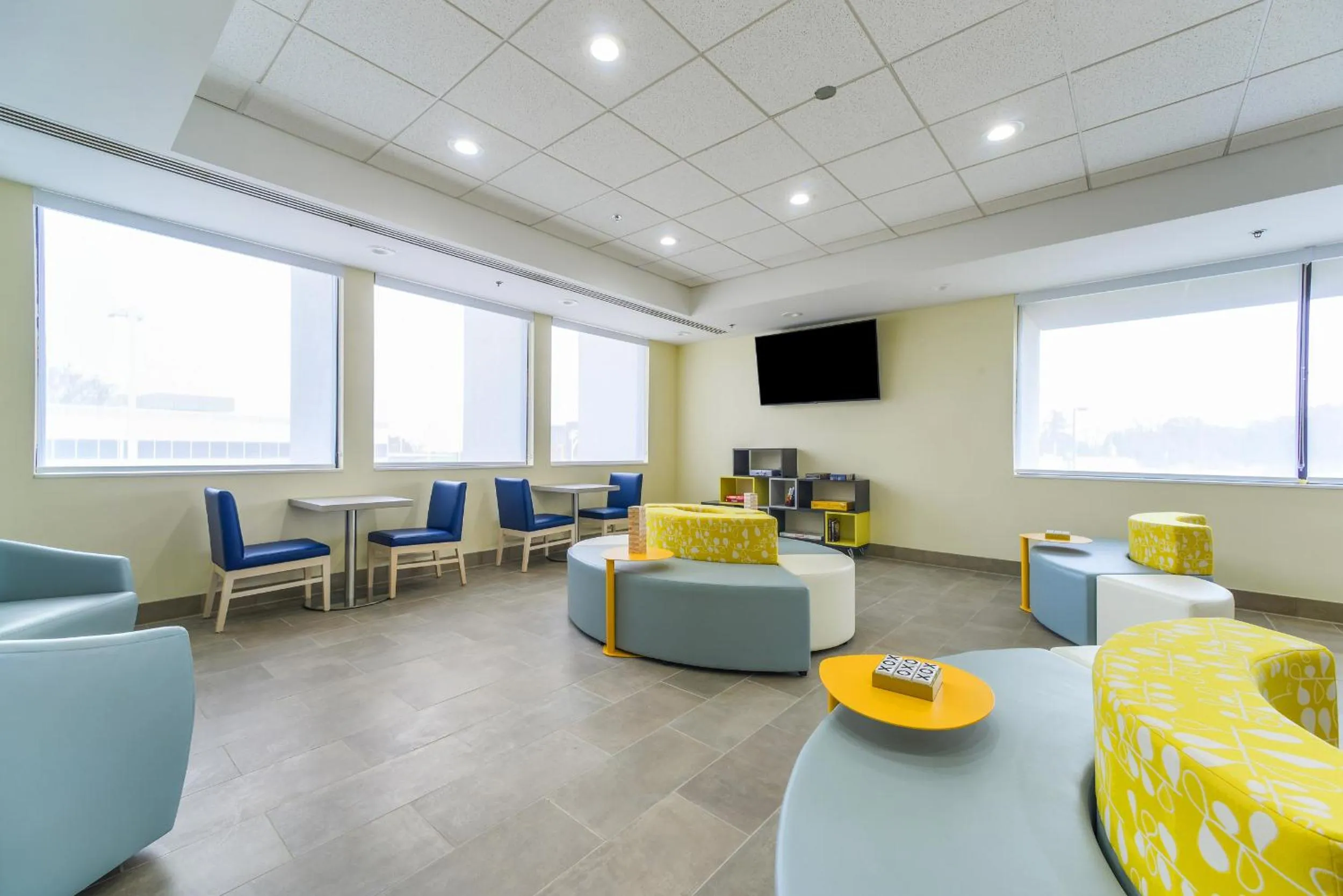 Lounge or bar in Saint Louis Airport Hotel