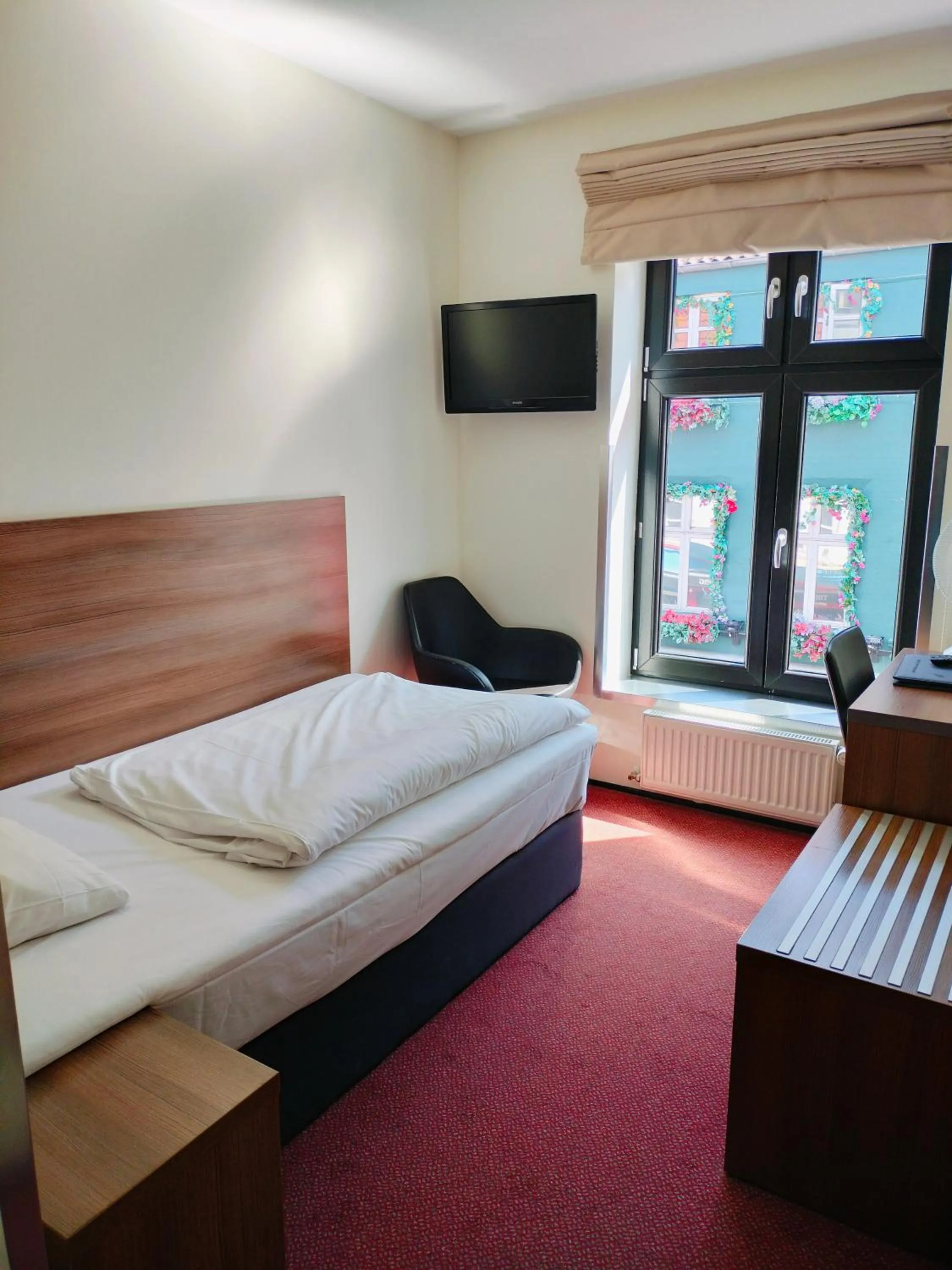 Photo of the whole room, Bed in Dancenter Hotel Jomfru Ane