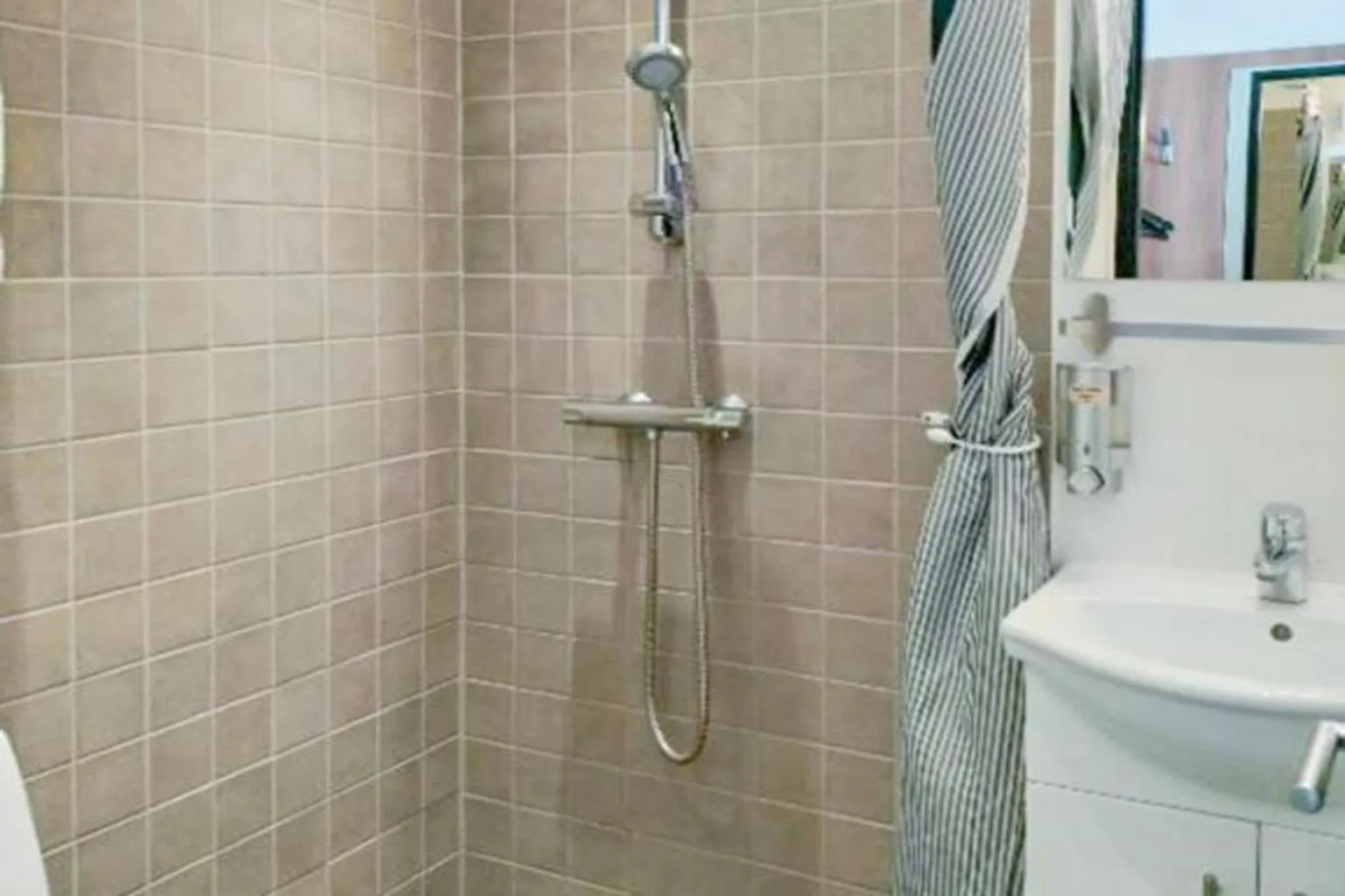 Bathroom in Dancenter Hotel Jomfru Ane