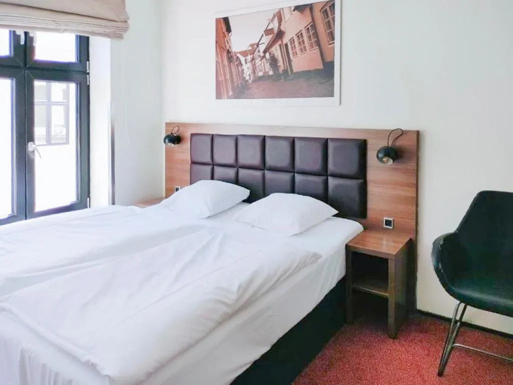 Bedroom, Bed in Dancenter Hotel Jomfru Ane