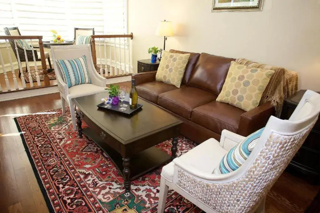 Standard Apartment in Norwalk Inn & Conference Center Standard Apartment in Norwalk Inn & Conference Center