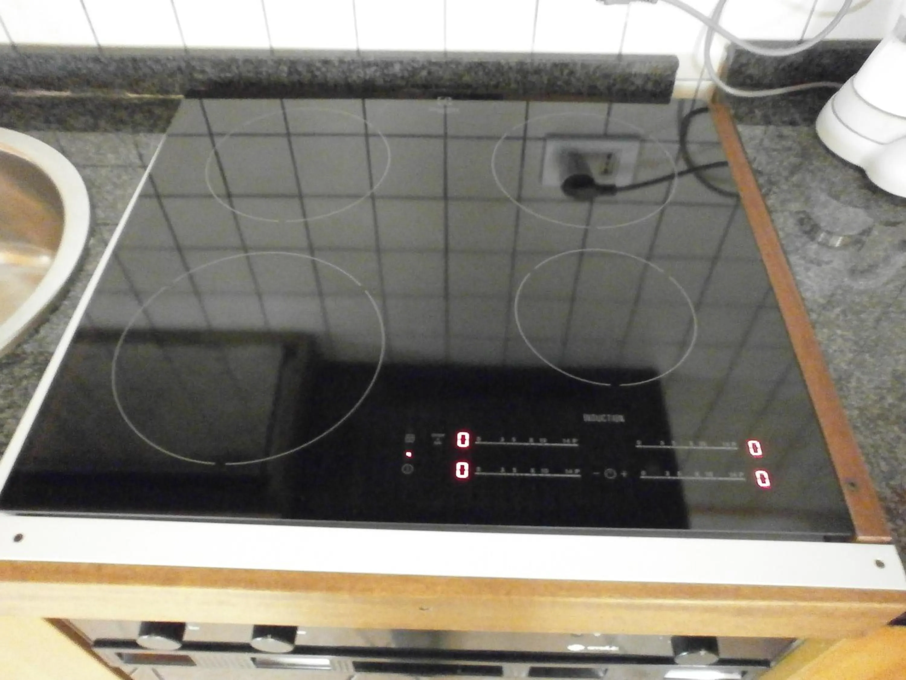 Kitchen or kitchenette in My House Suite