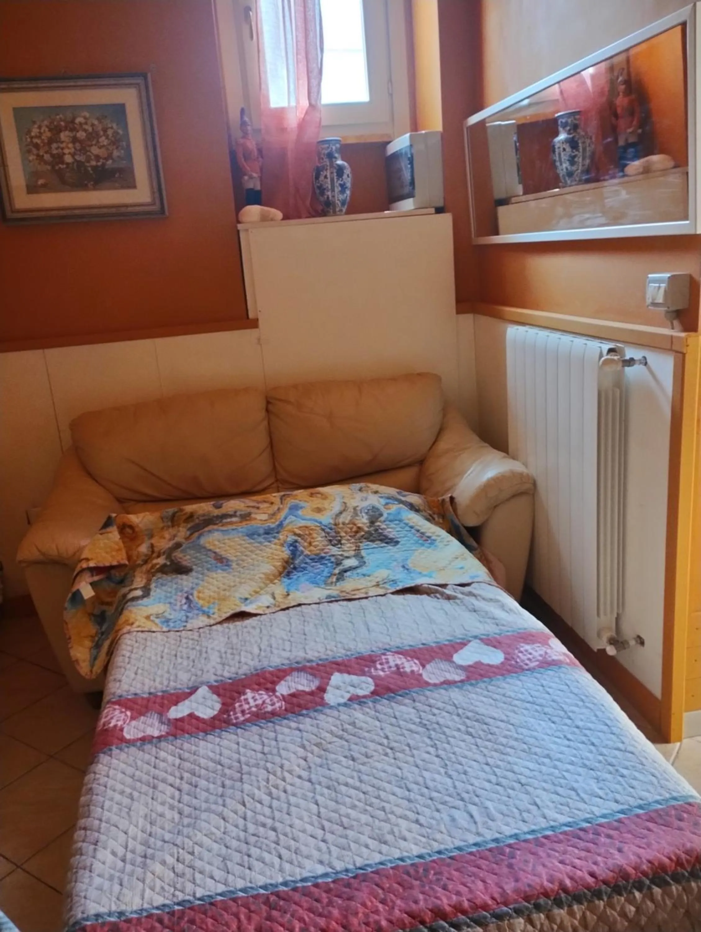 Bed in My House Suite