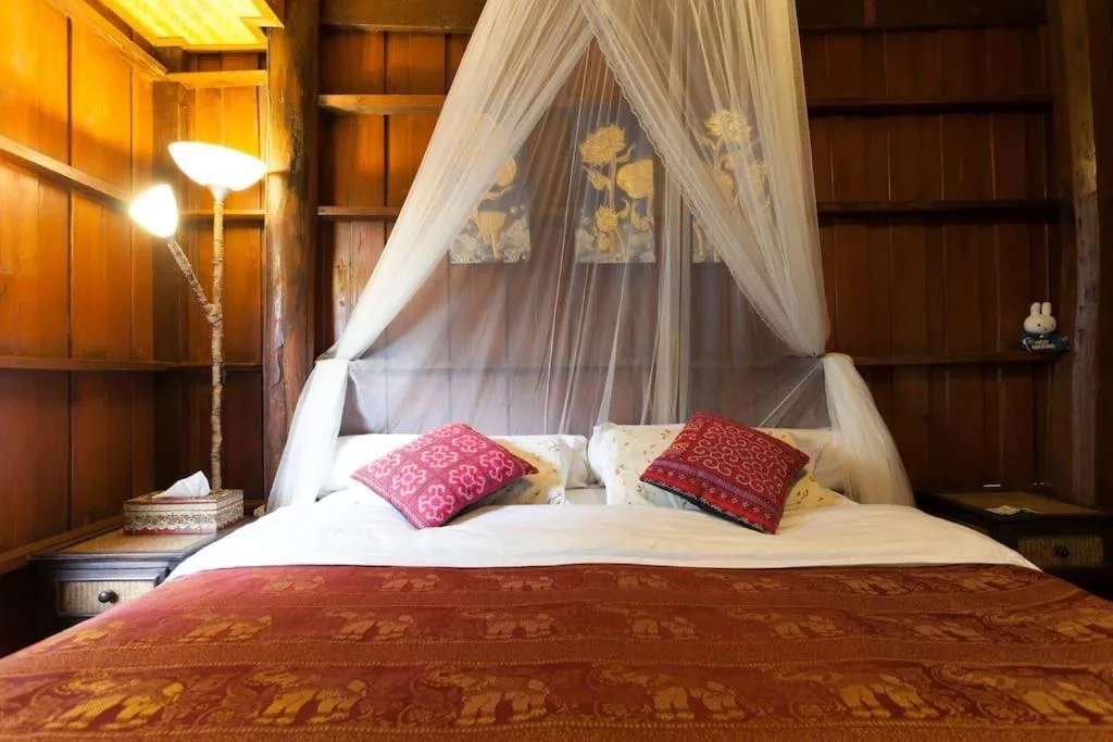 Bed in Chiang Mai Summer Resort