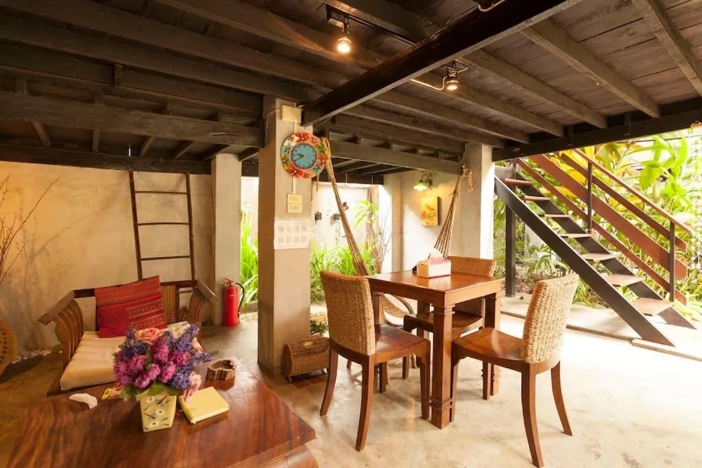 Dining area in Chiang Mai Summer Resort