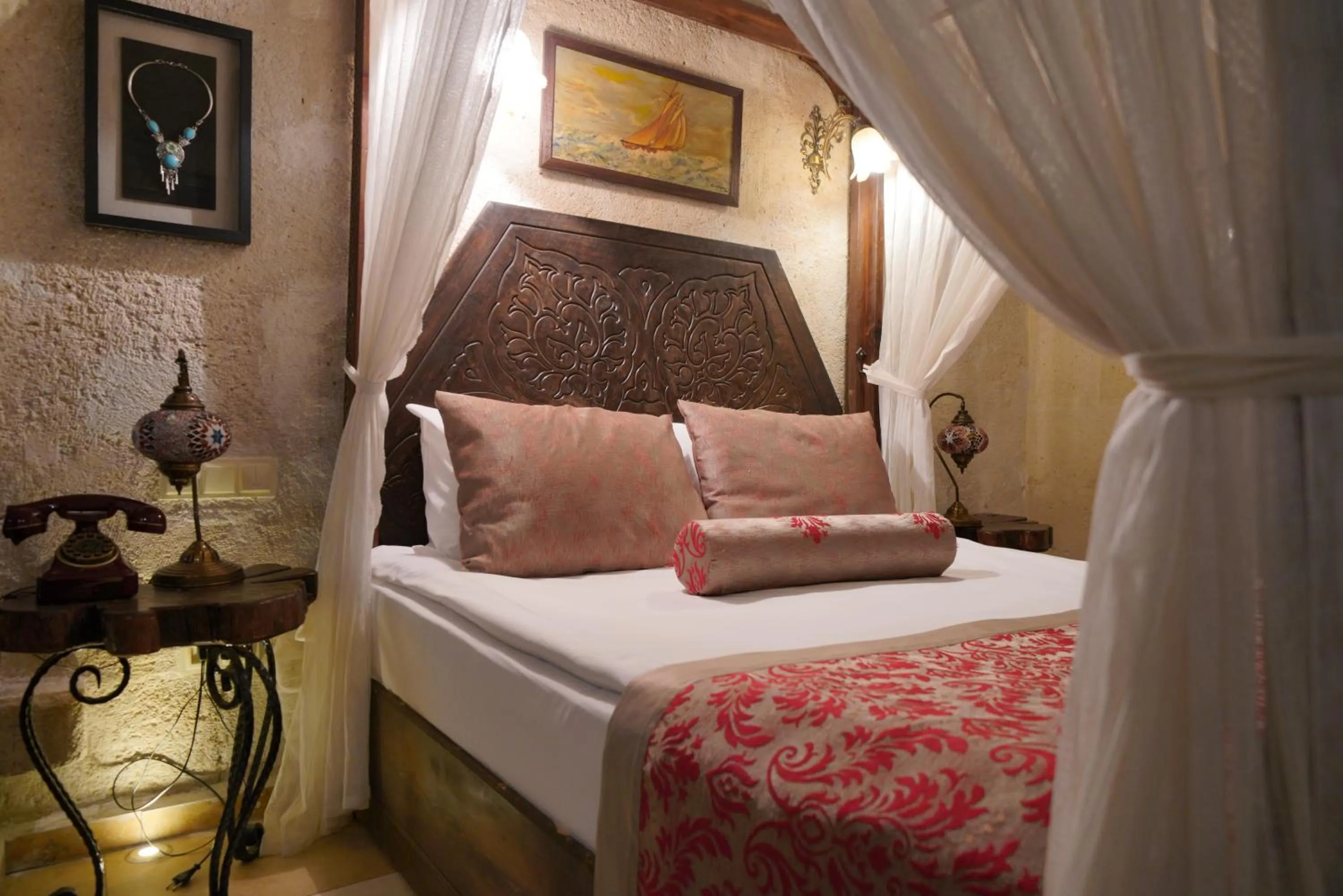 Bedroom, Bed in Mira Cappadocia Hotel