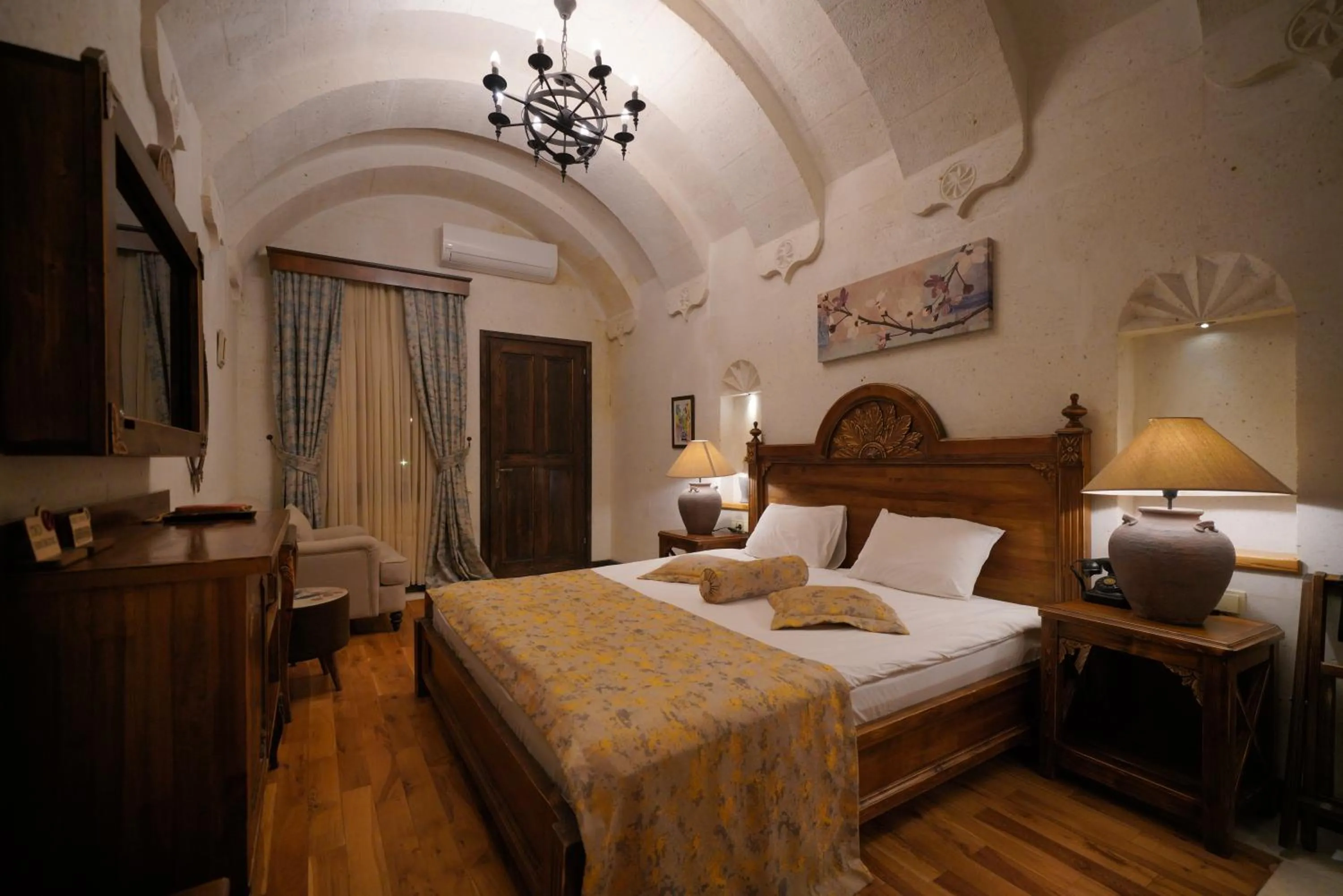 Bedroom, Bed in Mira Cappadocia Hotel