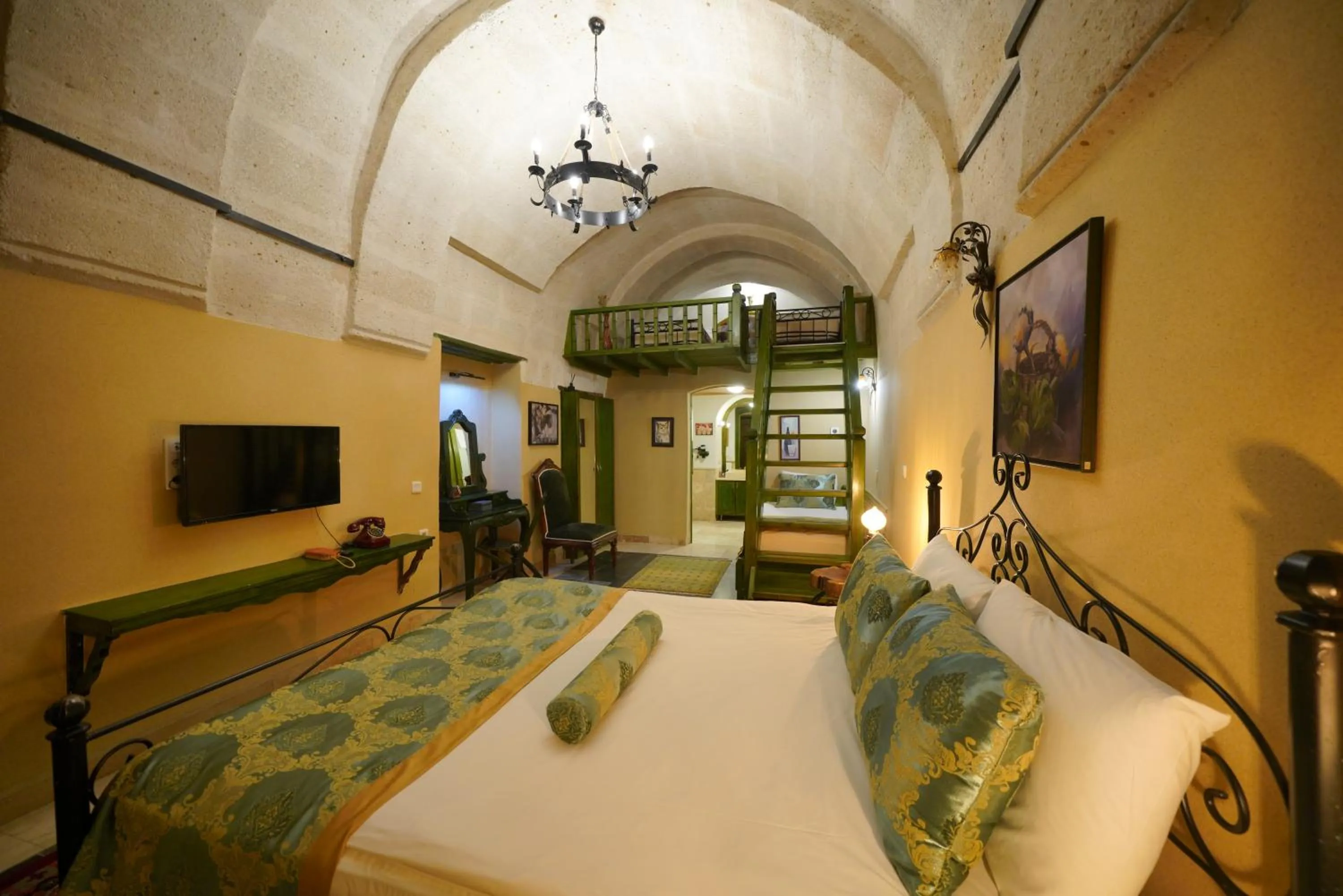 Photo of the whole room, Bed in Mira Cappadocia Hotel