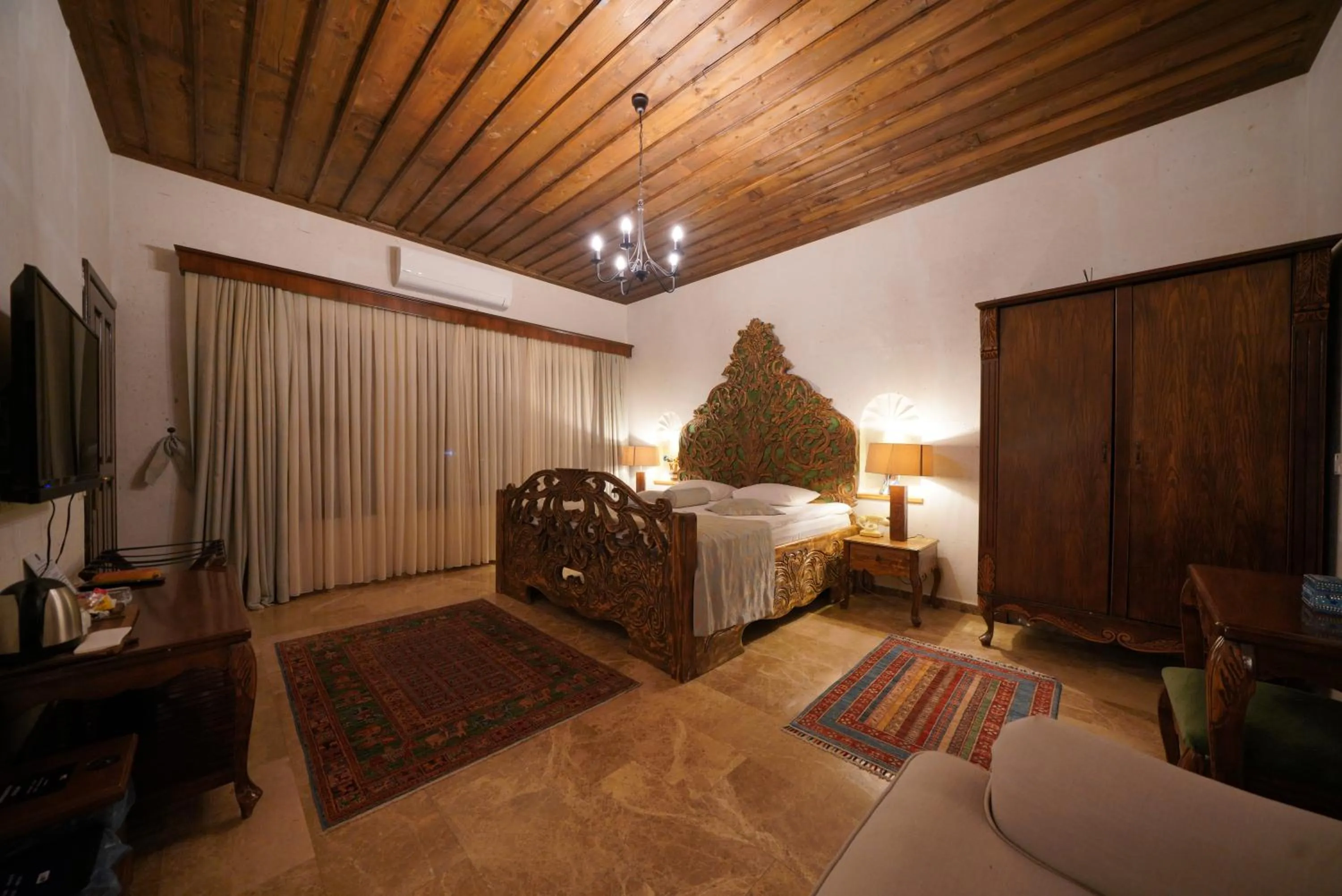 Bedroom, Bed in Mira Cappadocia Hotel