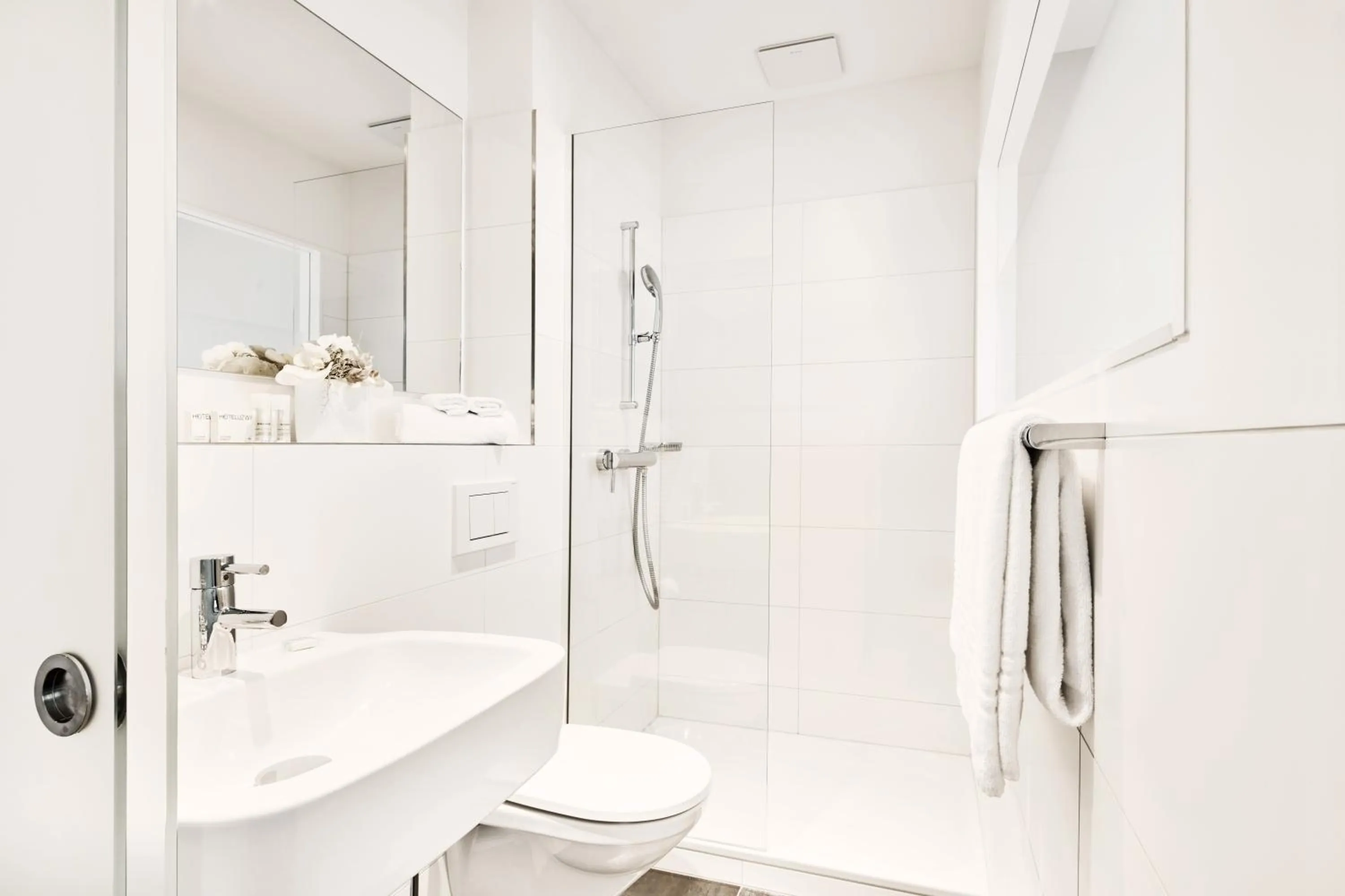 Bathroom in Hotel Schäfli