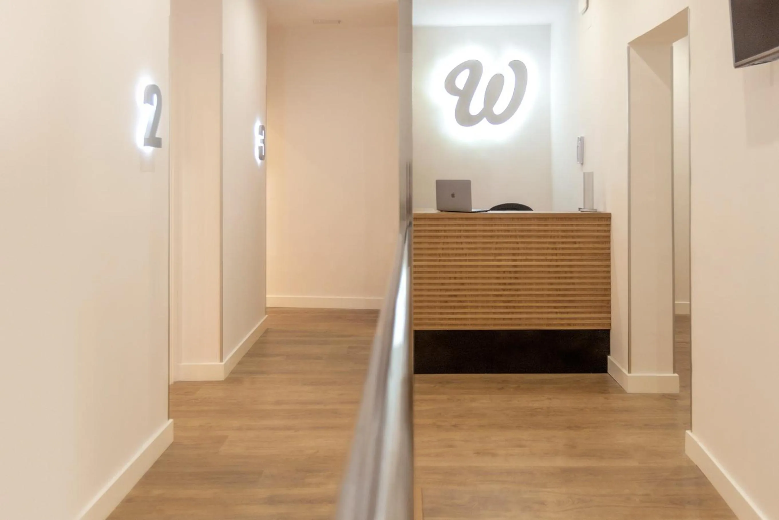 Lobby or reception in Woohoo Rooms Fuencarral