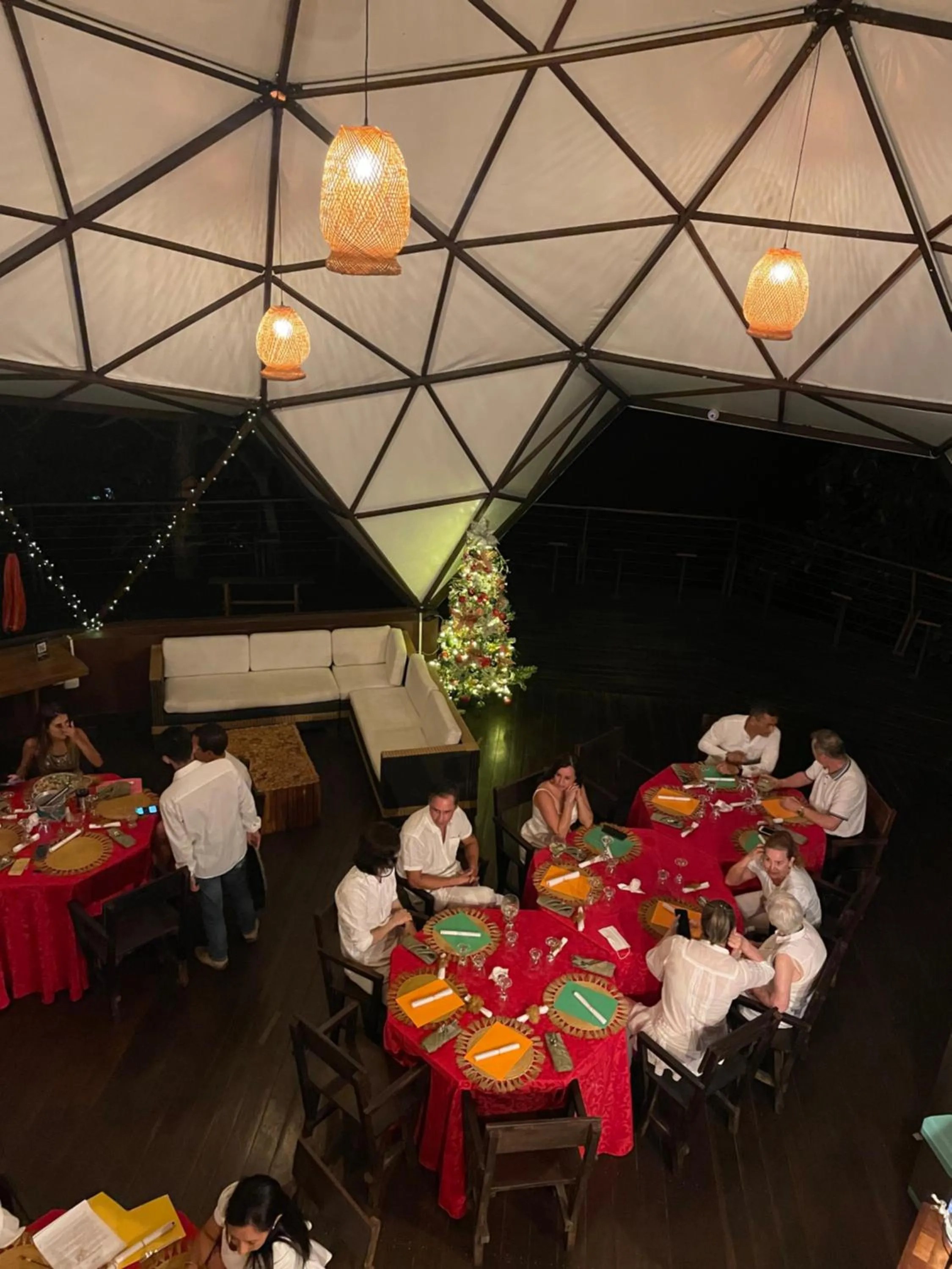 Restaurant/places to eat in Trekker Glamping - EcoLodge Boutique