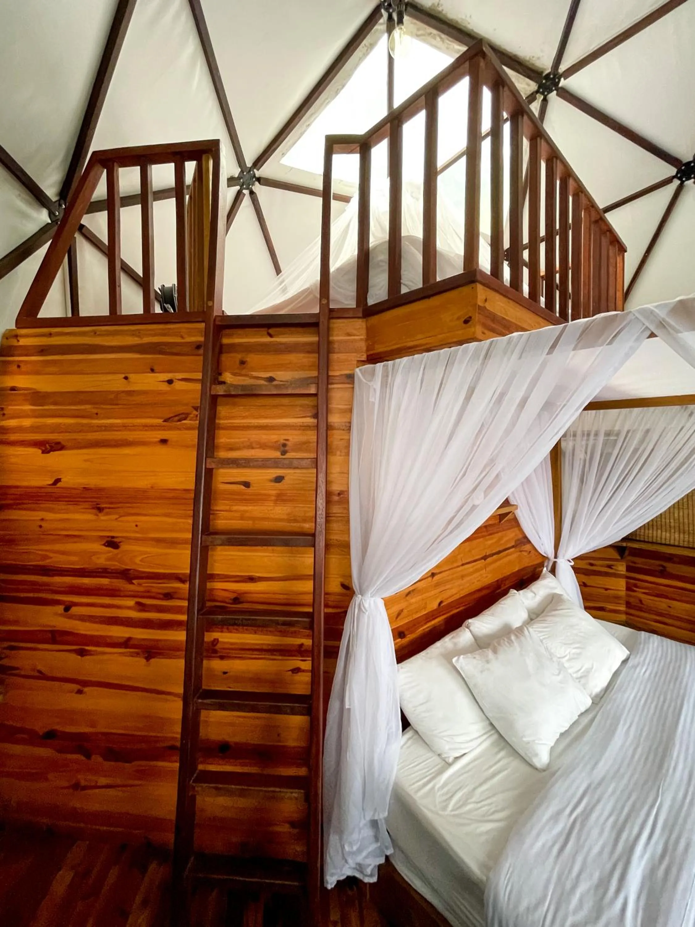 Bedroom, Bed in Trekker Glamping - EcoLodge Boutique