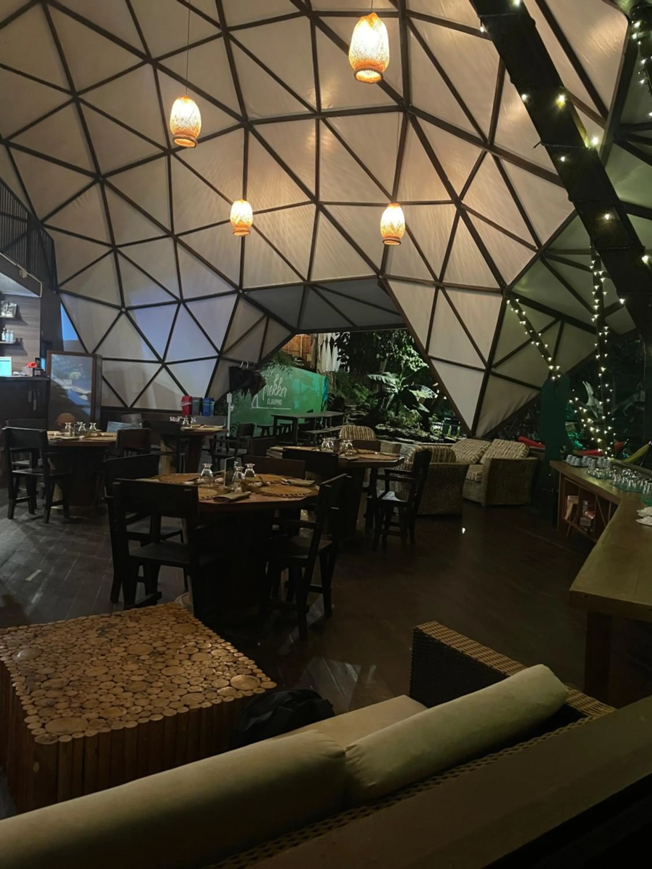 Restaurant/places to eat in Trekker Glamping - EcoLodge Boutique