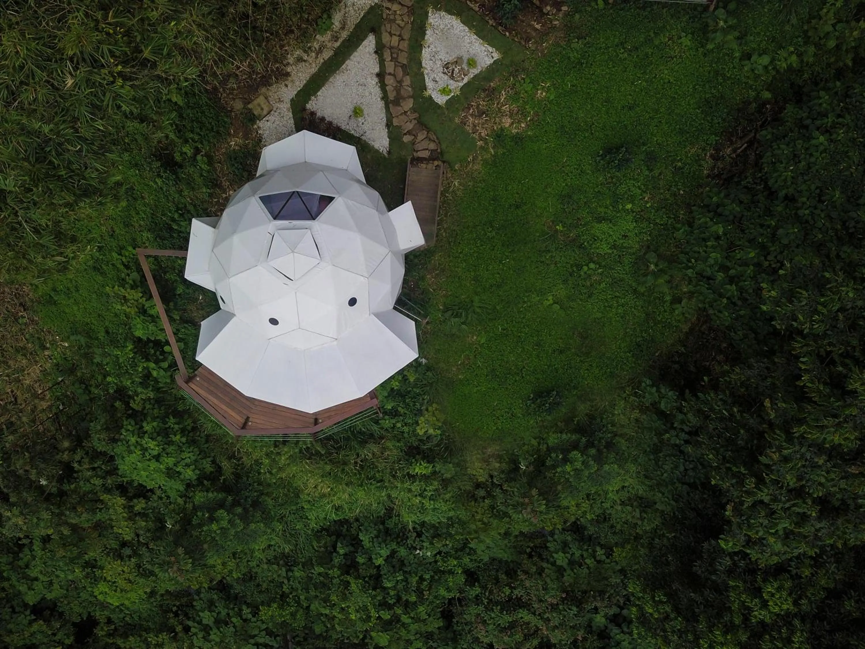 Bird's eye view in Trekker Glamping - EcoLodge Boutique