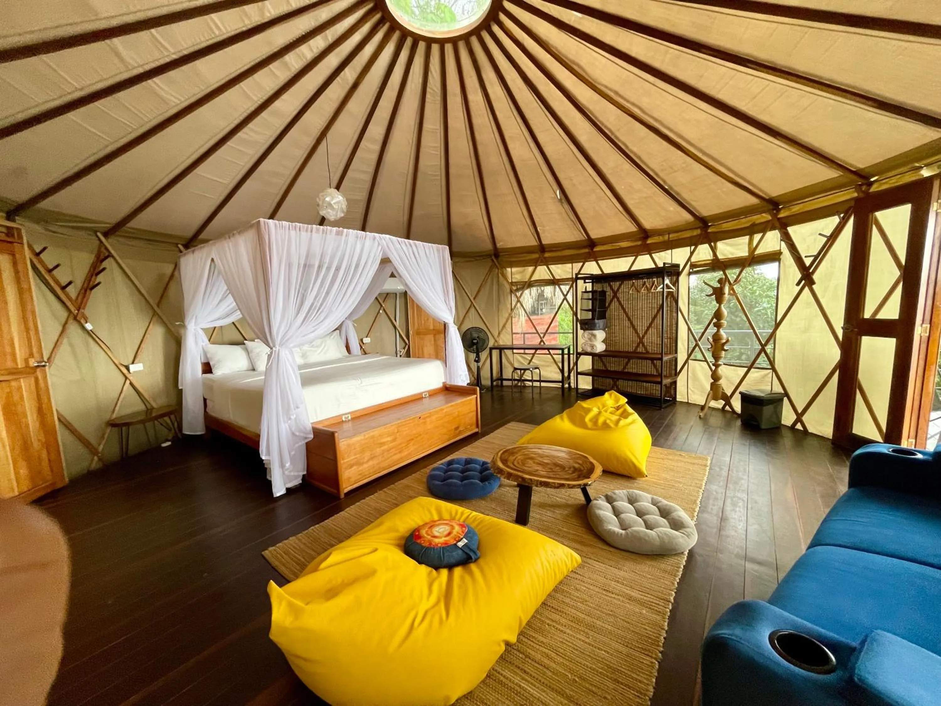 Bedroom, Bed in Trekker Glamping - EcoLodge Boutique