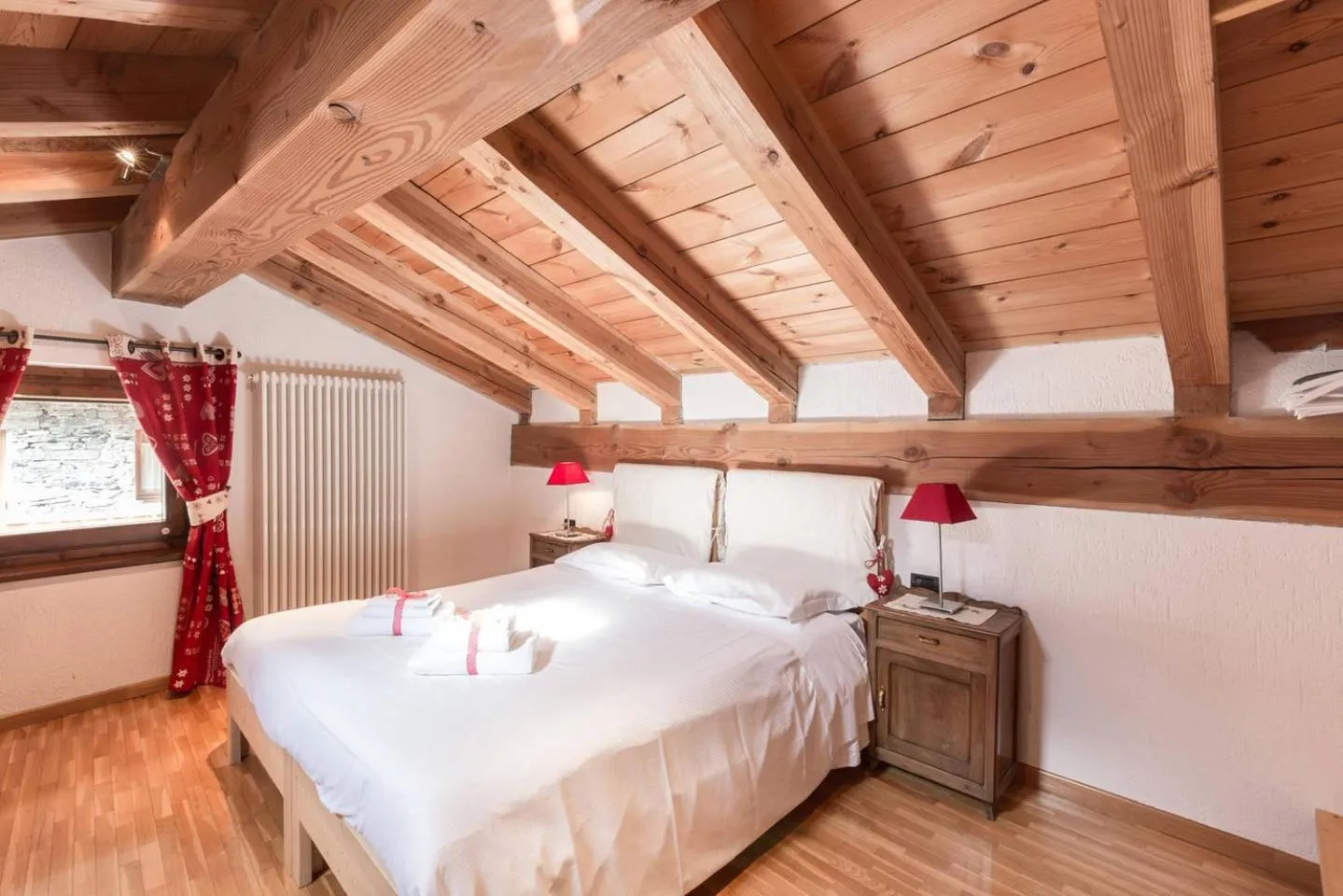 Bedroom, Bed in Le Petit Coeur Residence De Montagne