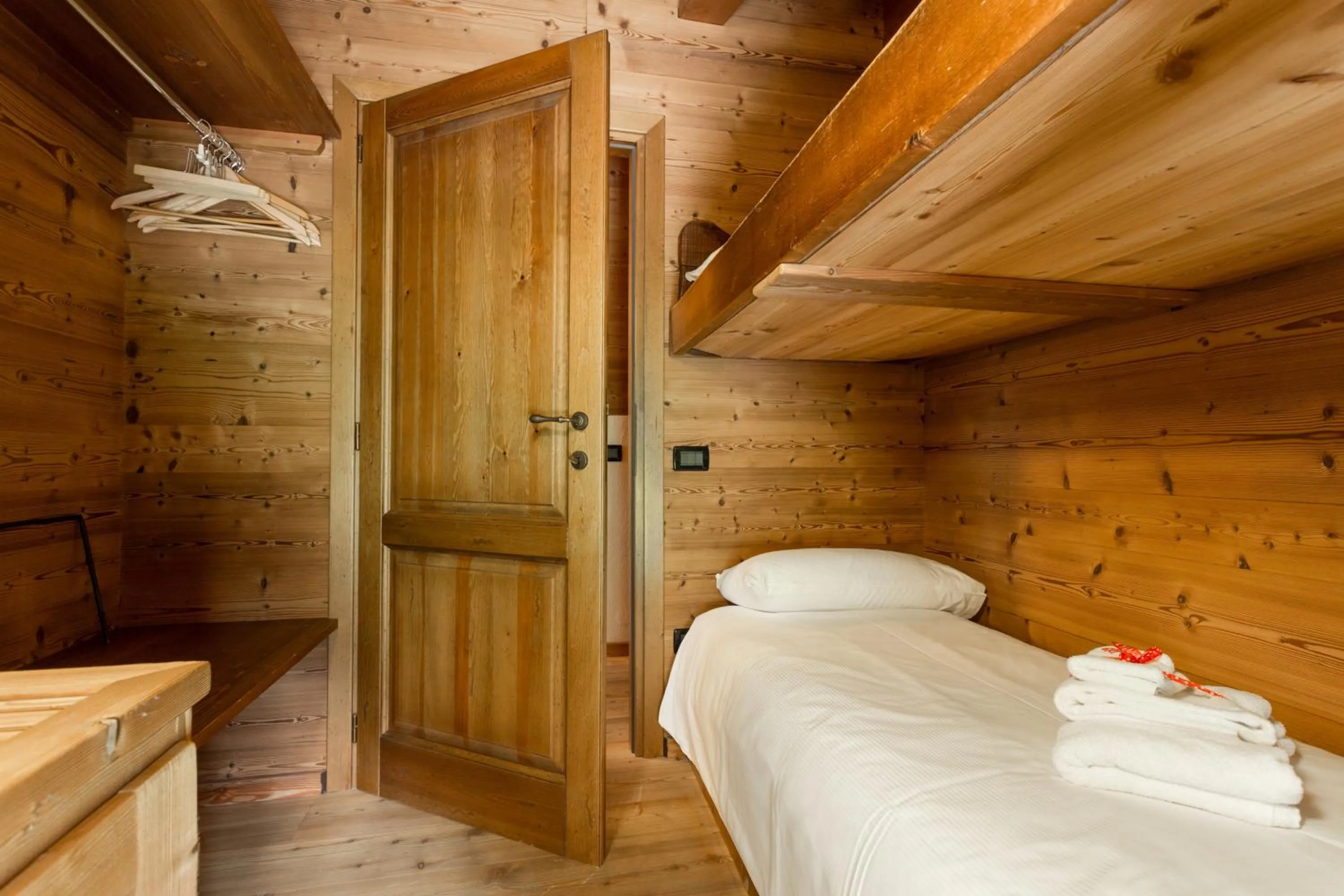 Bedroom, Bed in Le Petit Coeur Residence De Montagne