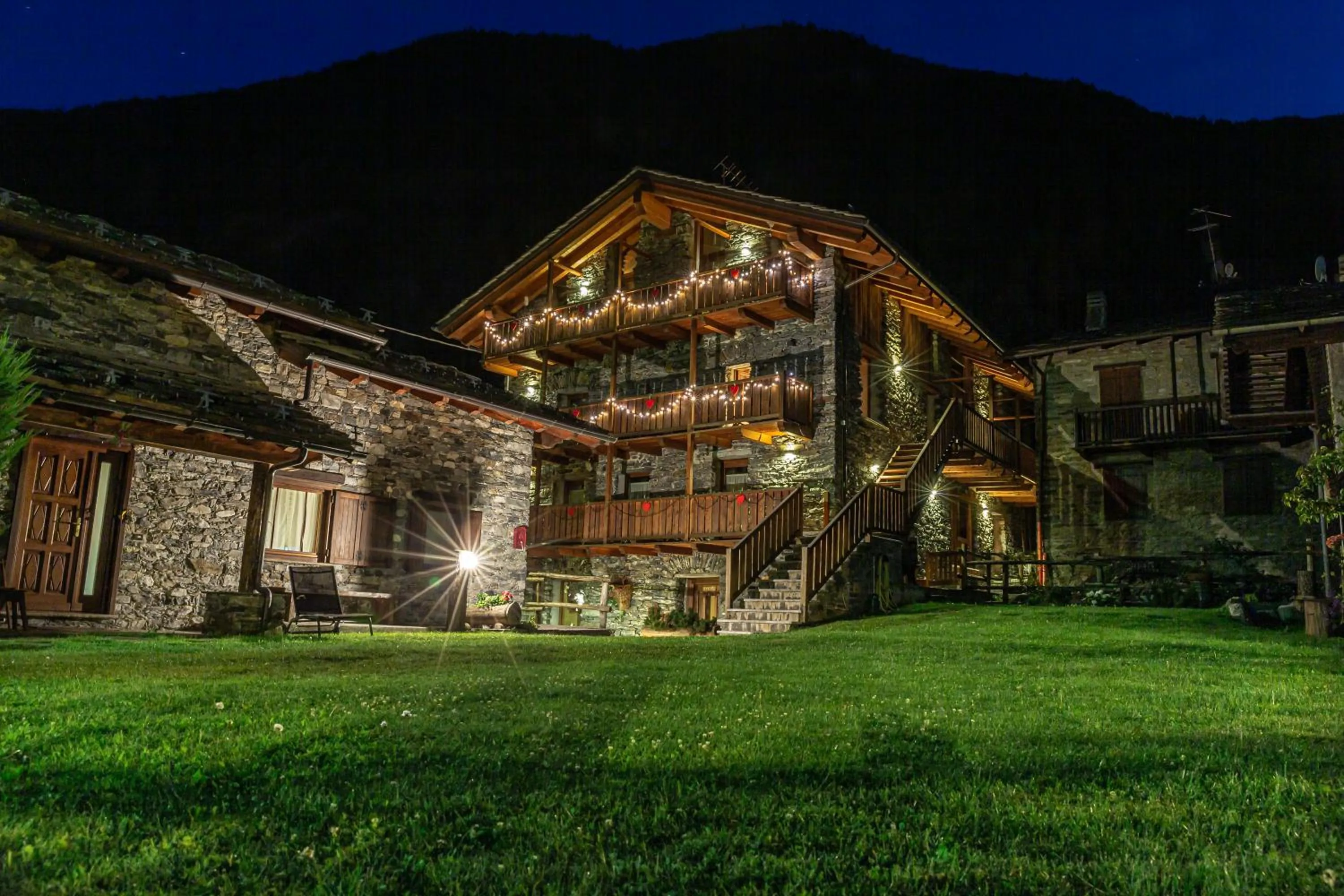 Property building in Le Petit Coeur Residence De Montagne