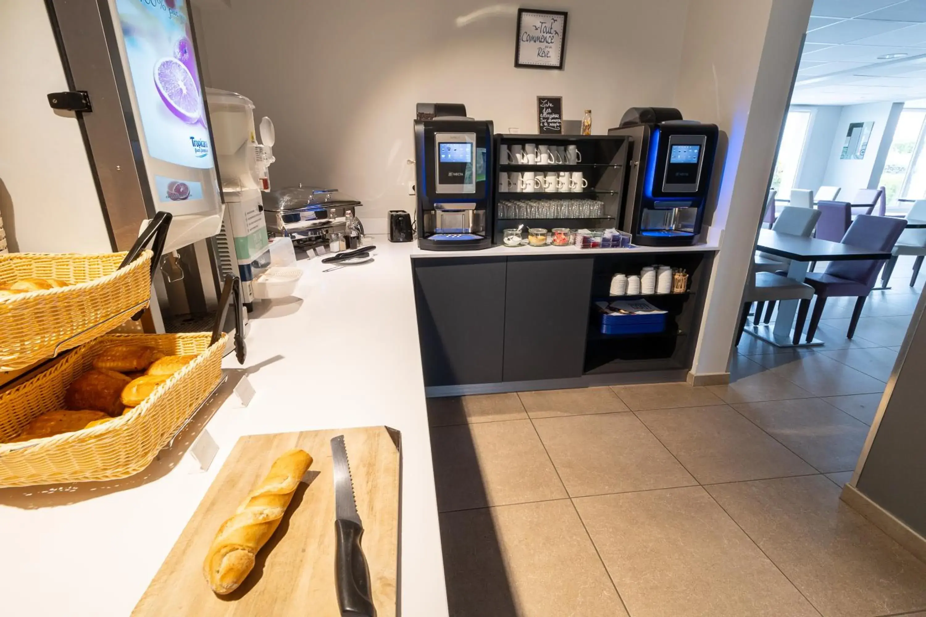 Buffet breakfast in Kyriad Auxerre Appoigny Buffet breakfast in Kyriad Auxerre Appoigny