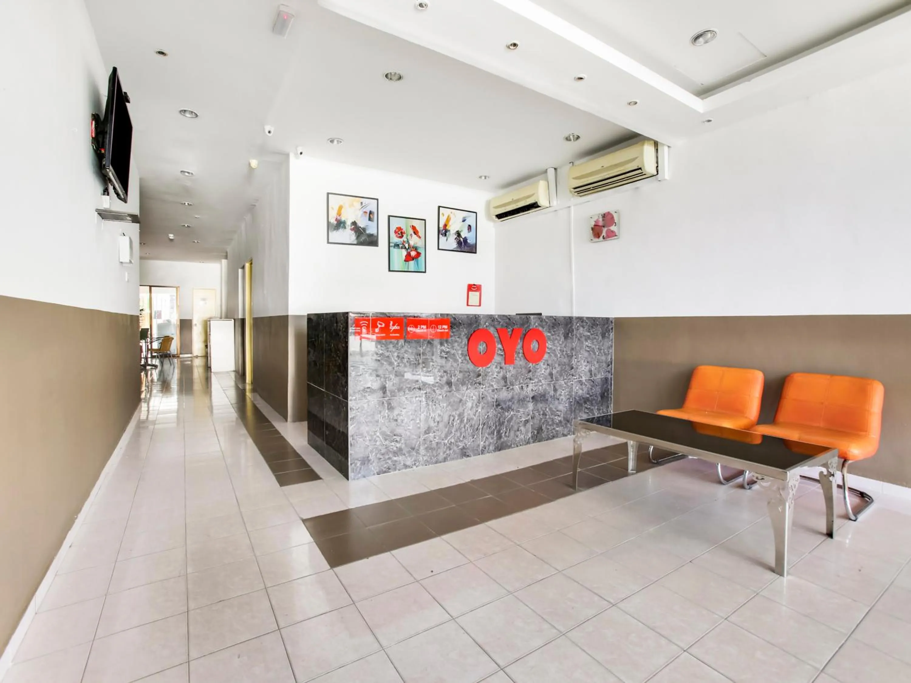 Lobby or reception, Lobby/Reception in OYO 89615 T Family Hotel