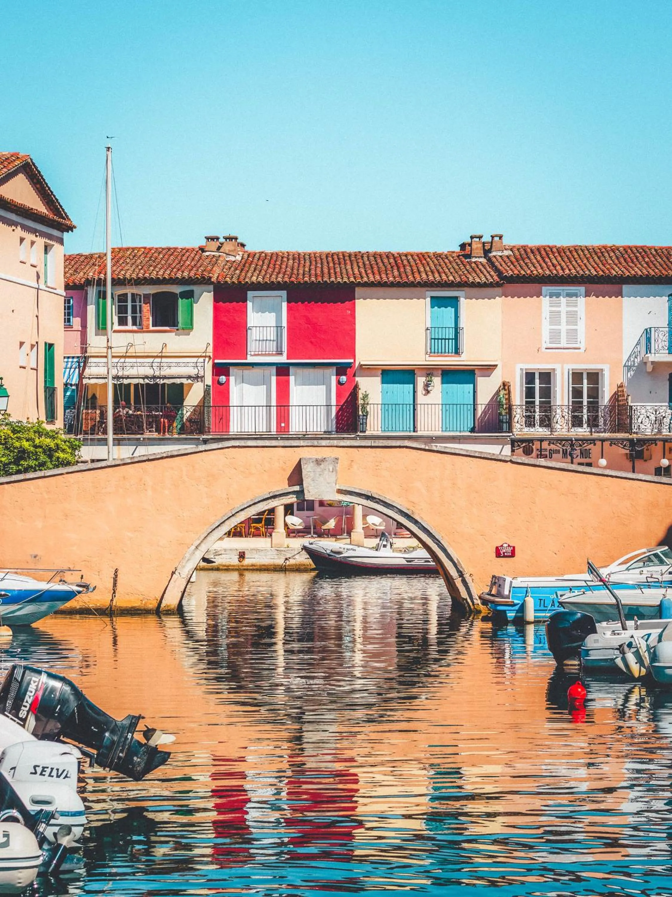 Nearby landmark in Le Suffren Hôtel