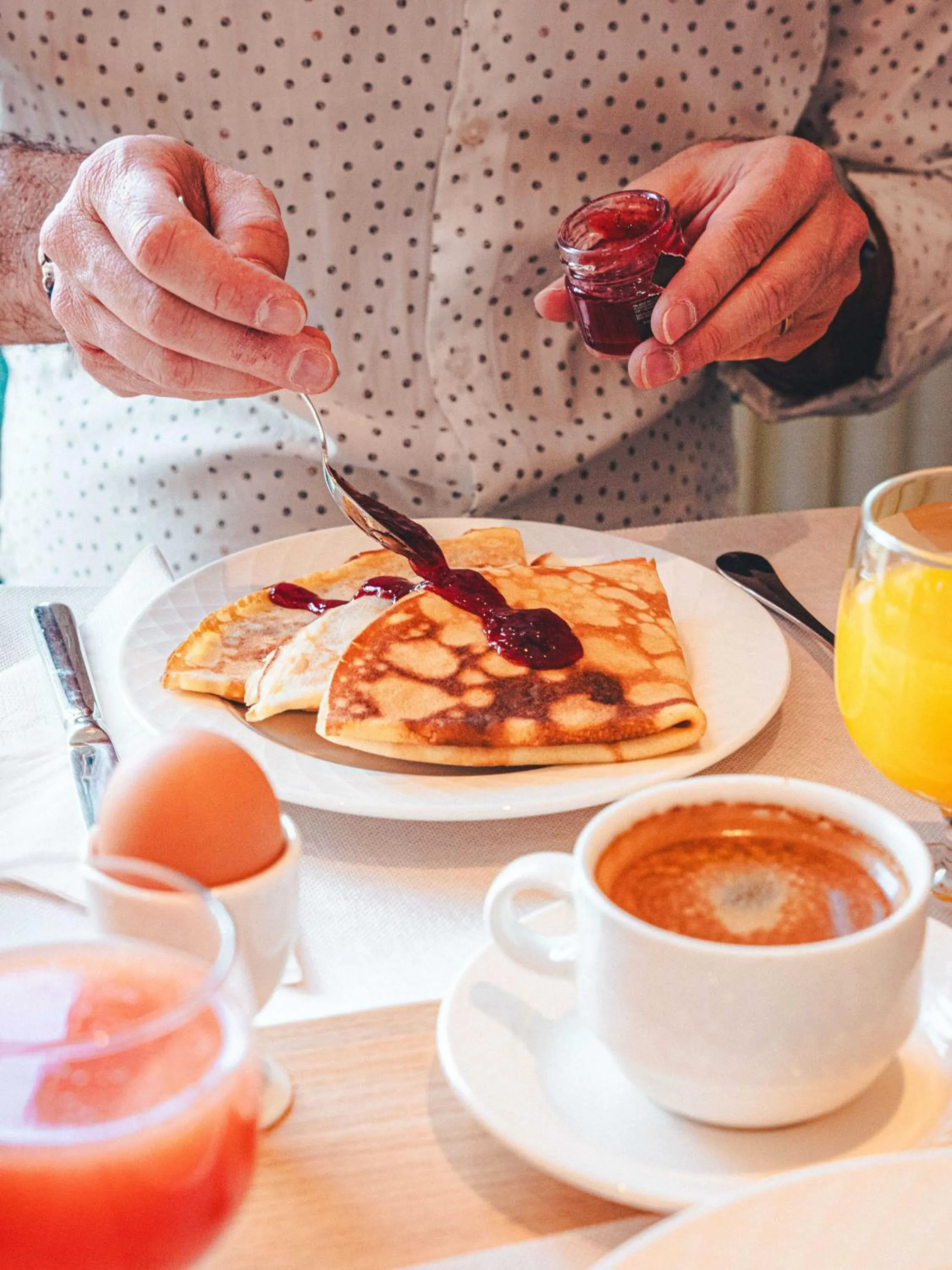 Breakfast in Le Suffren Hôtel