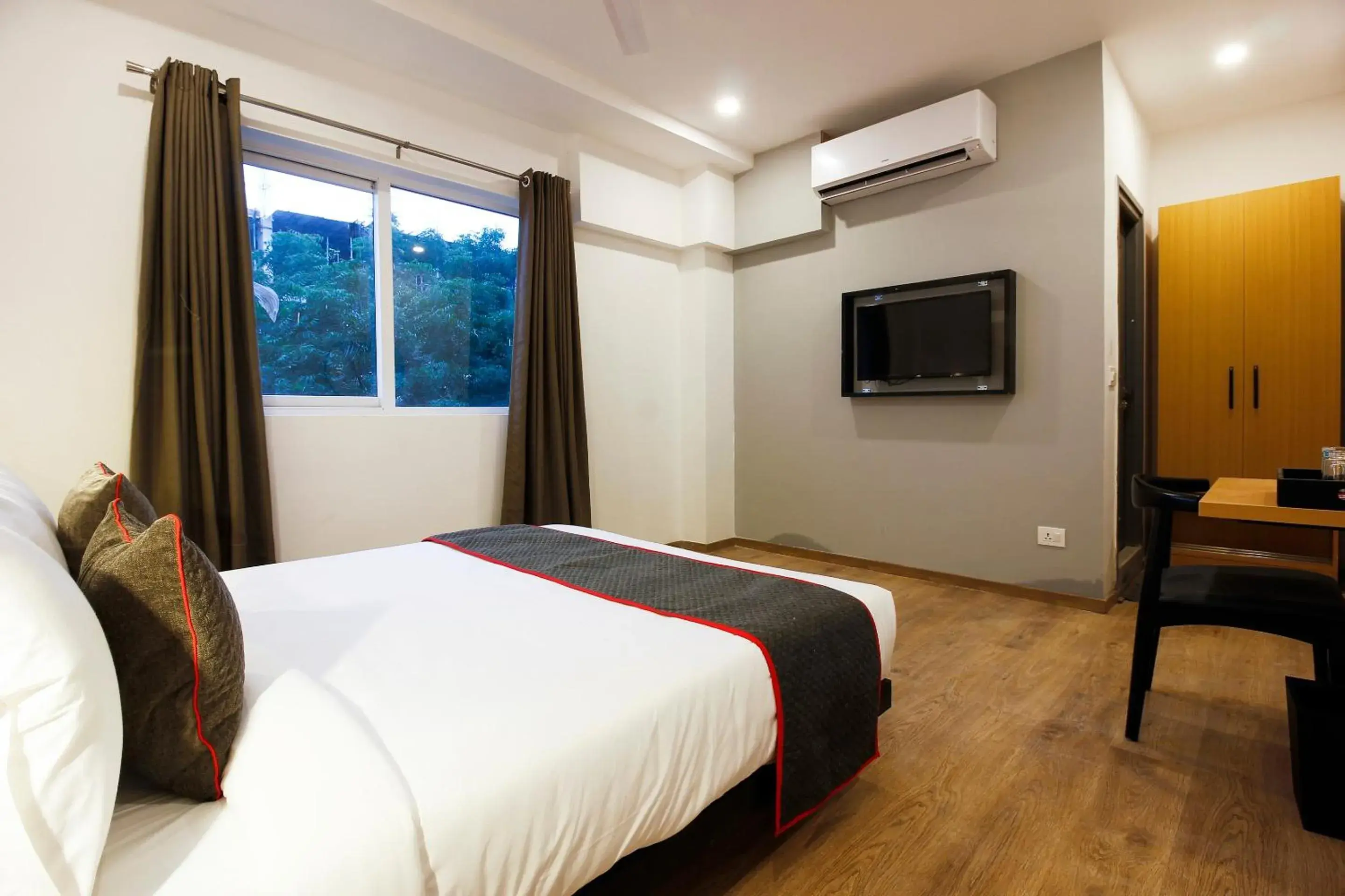 Bedroom, Bed in Super Townhouse RCC Elite Bedroom, Bed in Super Townhouse RCC Elite