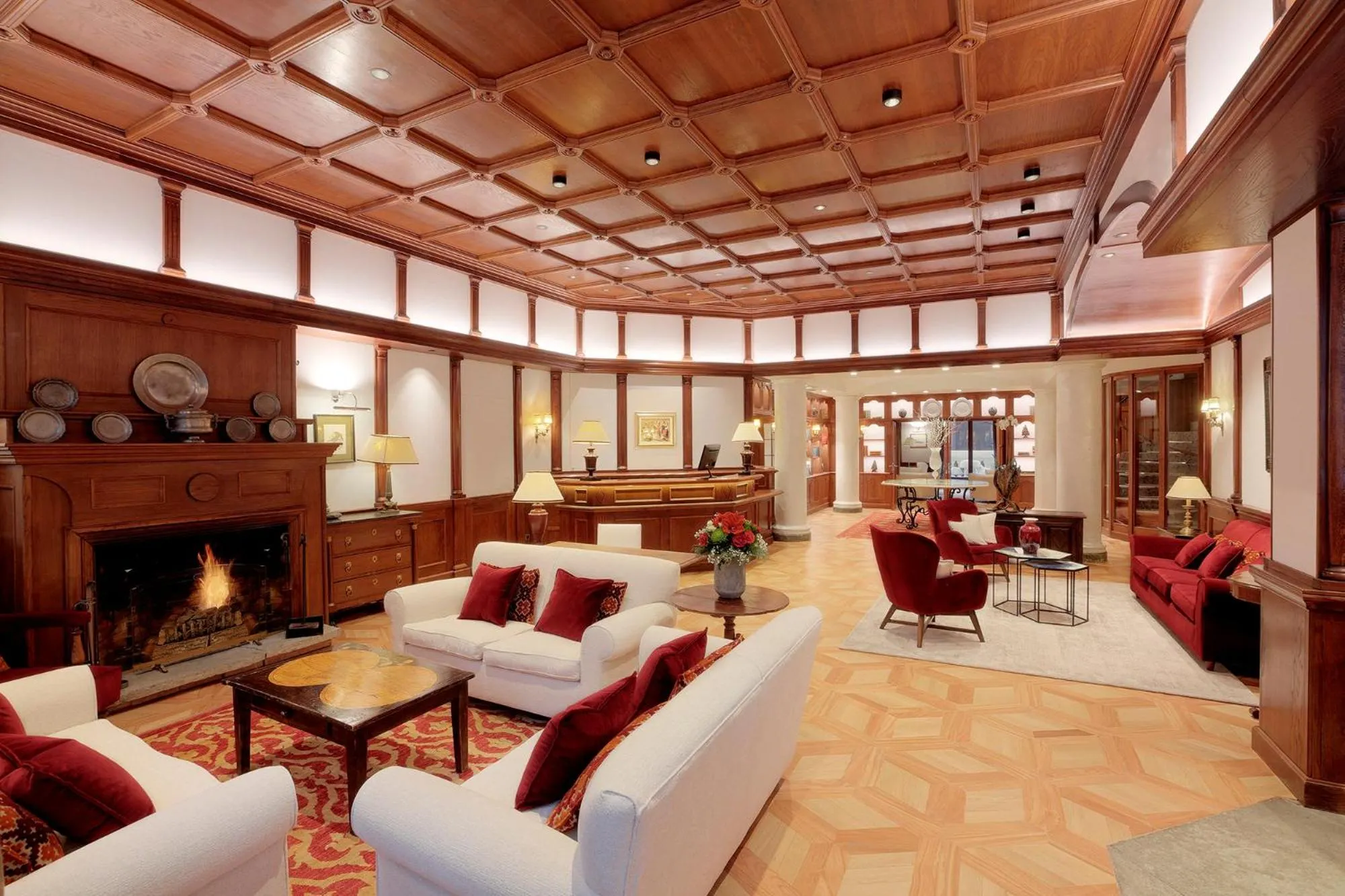 Lobby or reception in Grand Hôtel des Alpes